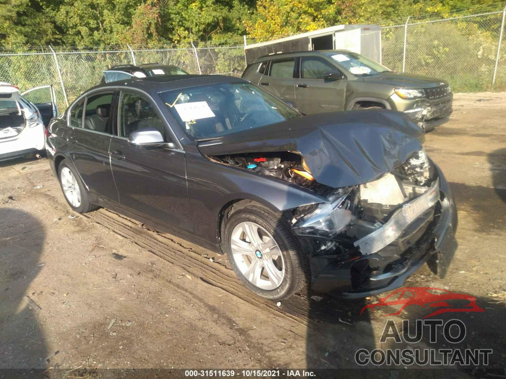 BMW 3 SERIES 2018 - WBA8D9G52JNU68424