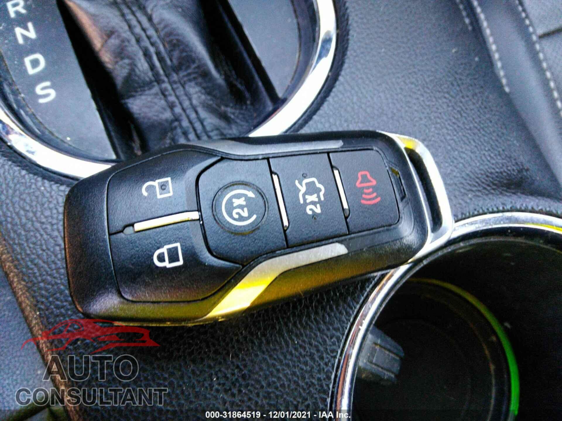 FORD MUSTANG 2017 - 1FATP8UH2H5281858
