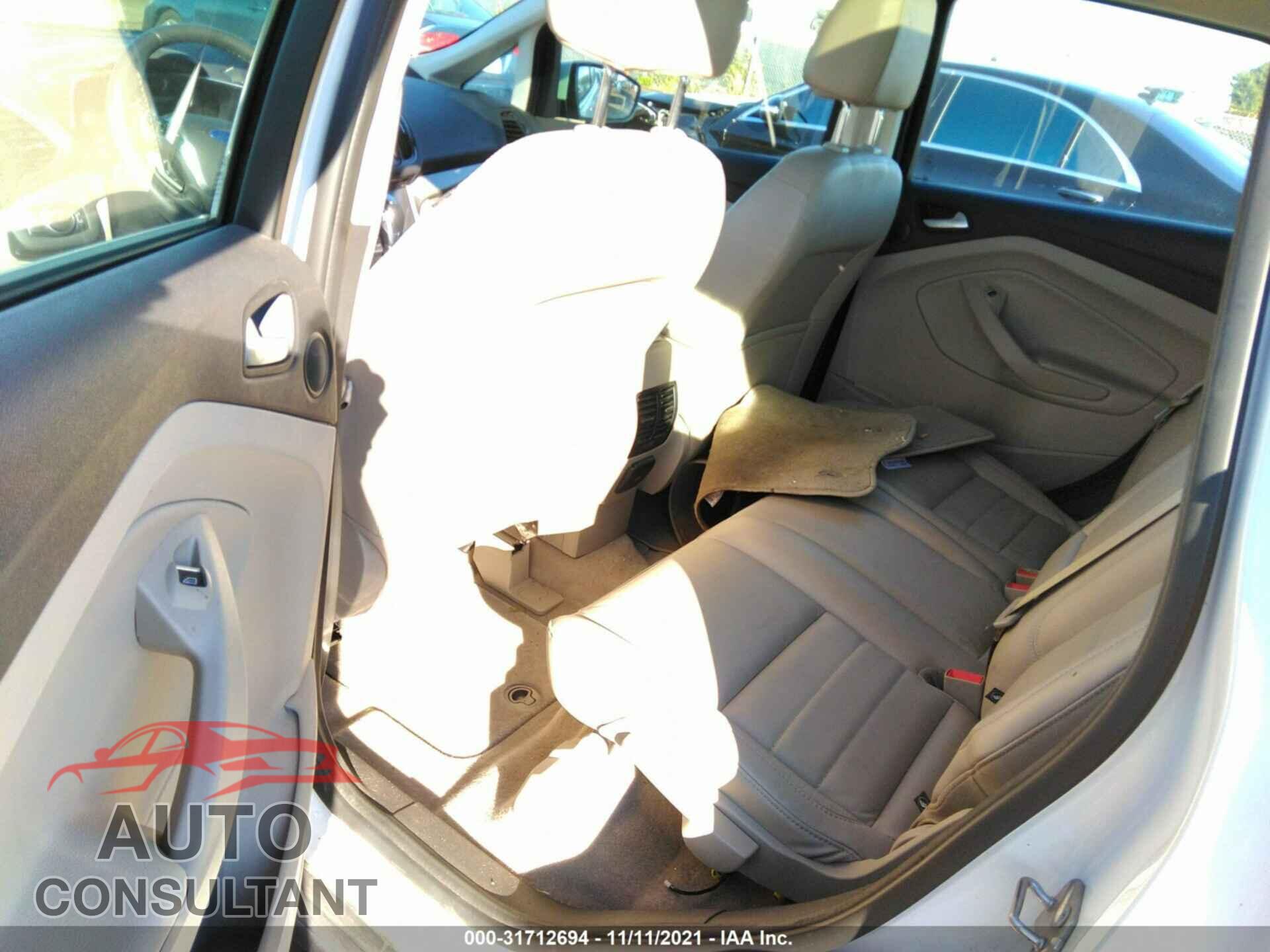 FORD C-MAX ENERGI 2016 - 1FADP5CU2GL106909