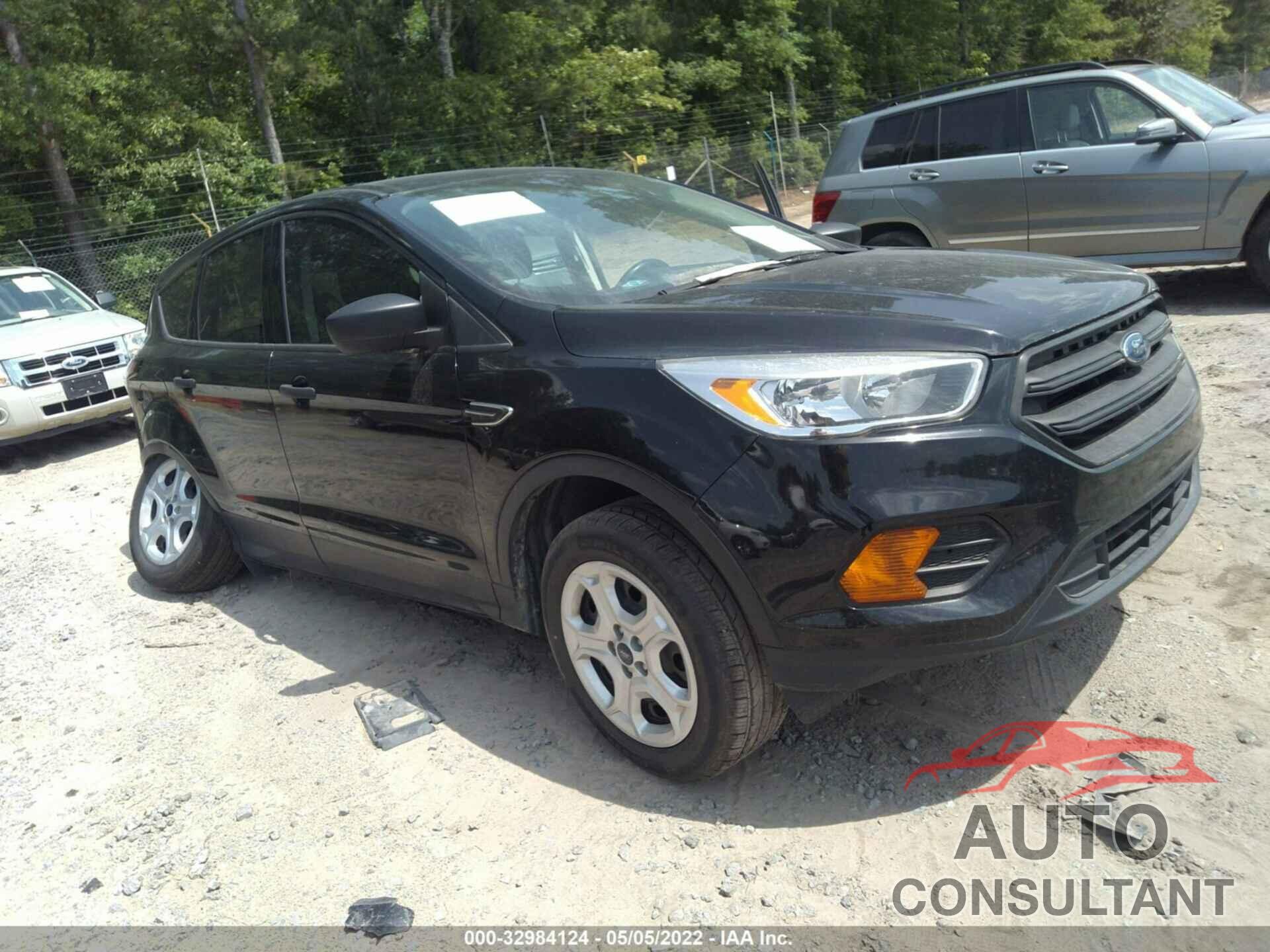 FORD ESCAPE 2017 - 1FMCU0F72HUB73041