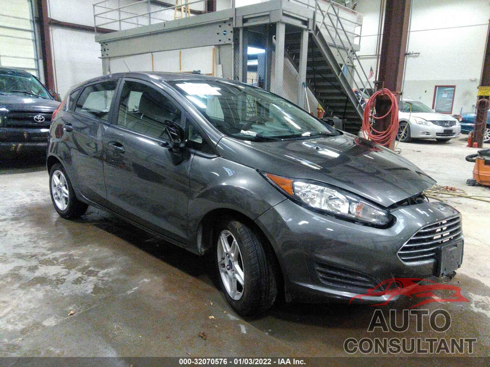 FORD FIESTA 2017 - 3FADP4EJ9HM118827