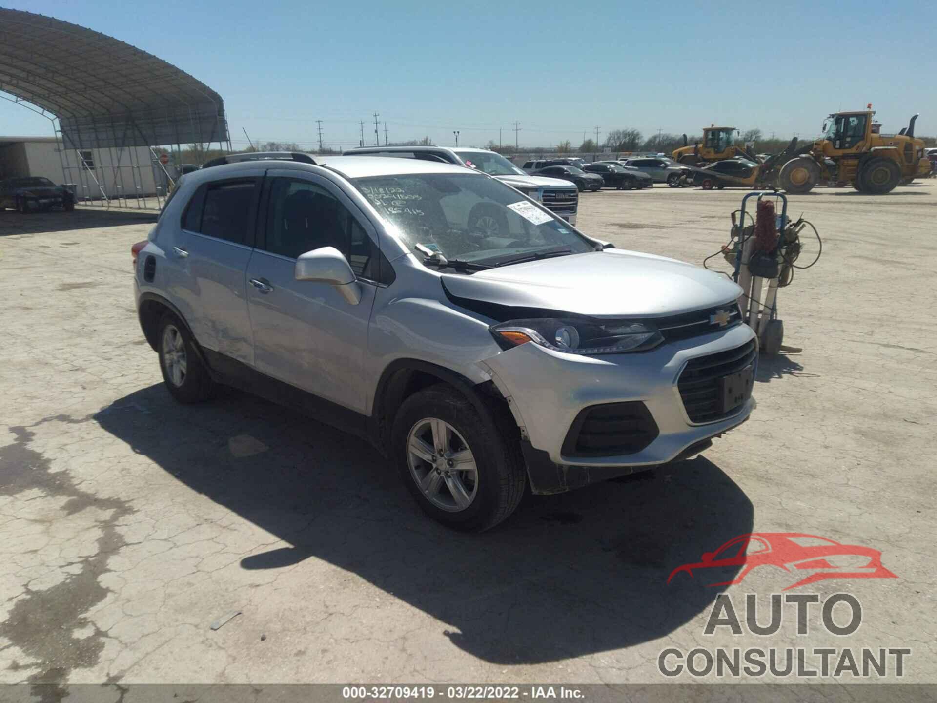 CHEVROLET TRAX 2018 - 3GNCJLSB9JL185915