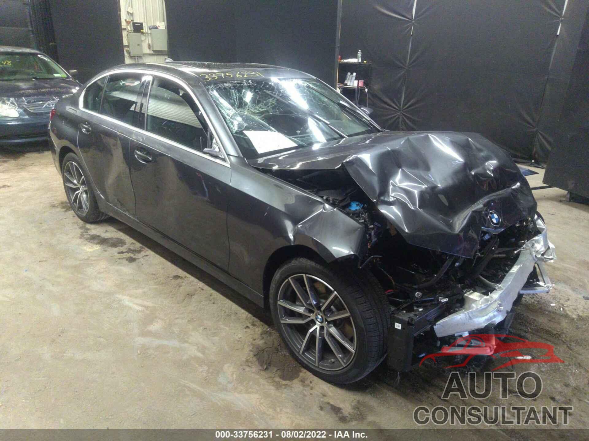 BMW 3 SERIES 2022 - 3MW5R7J06N8C66166
