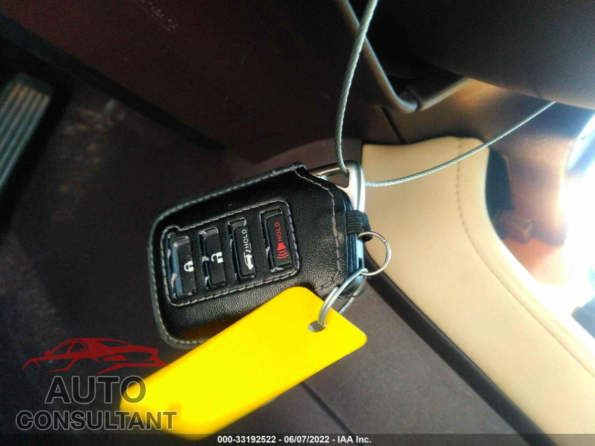 LEXUS RX 2017 - 2T2BGMCA8HC013866