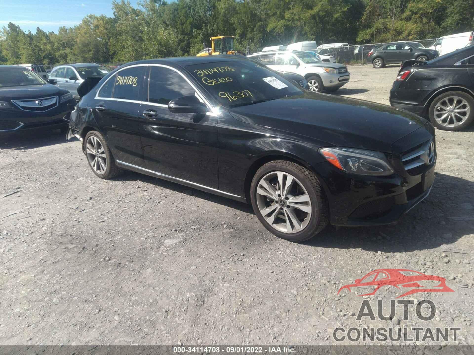 MERCEDES-BENZ C-CLASS 2018 - 55SWF4KB8JU250487