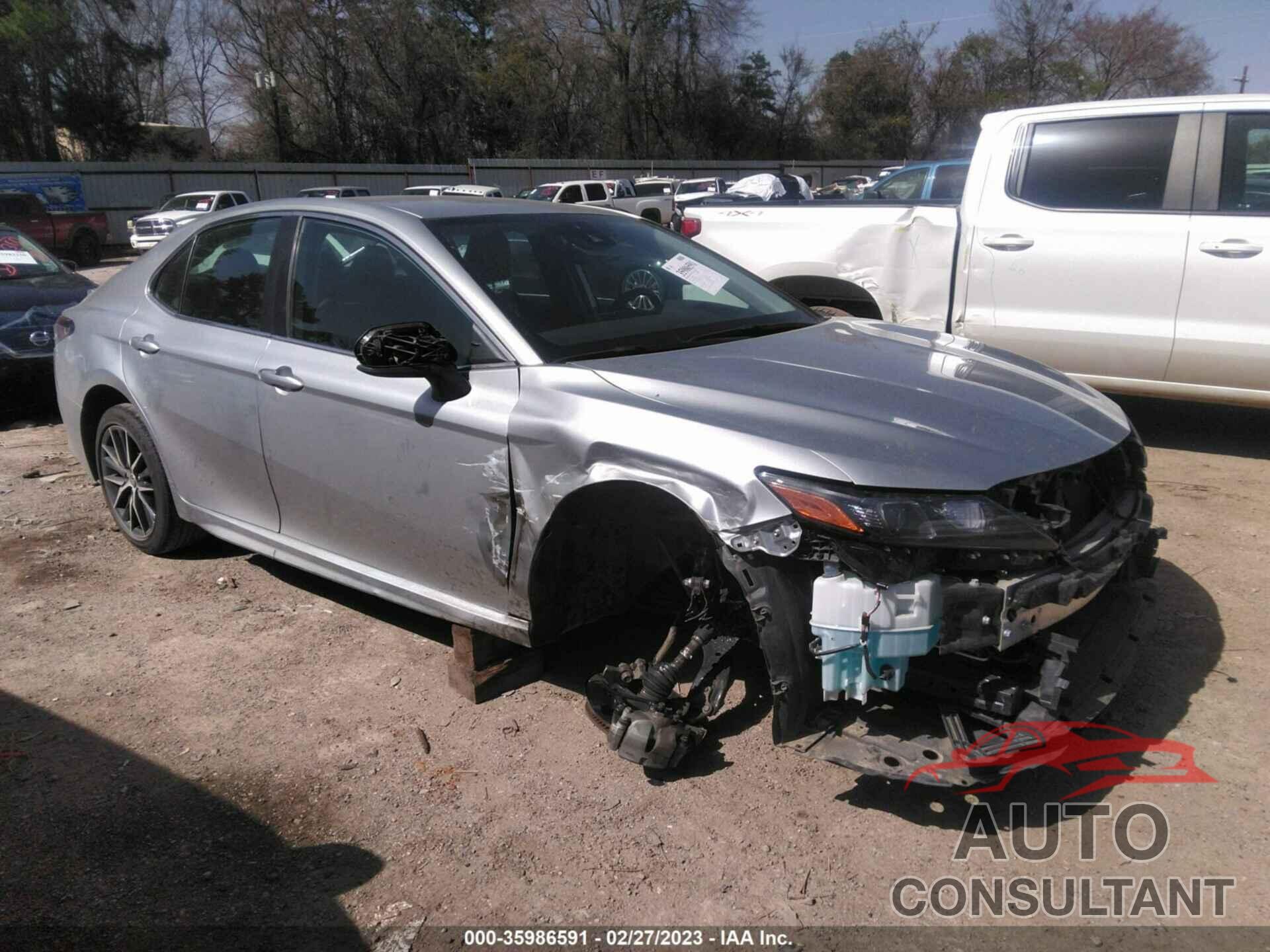 TOYOTA CAMRY 2021 - 4T1G11AK4MU407850