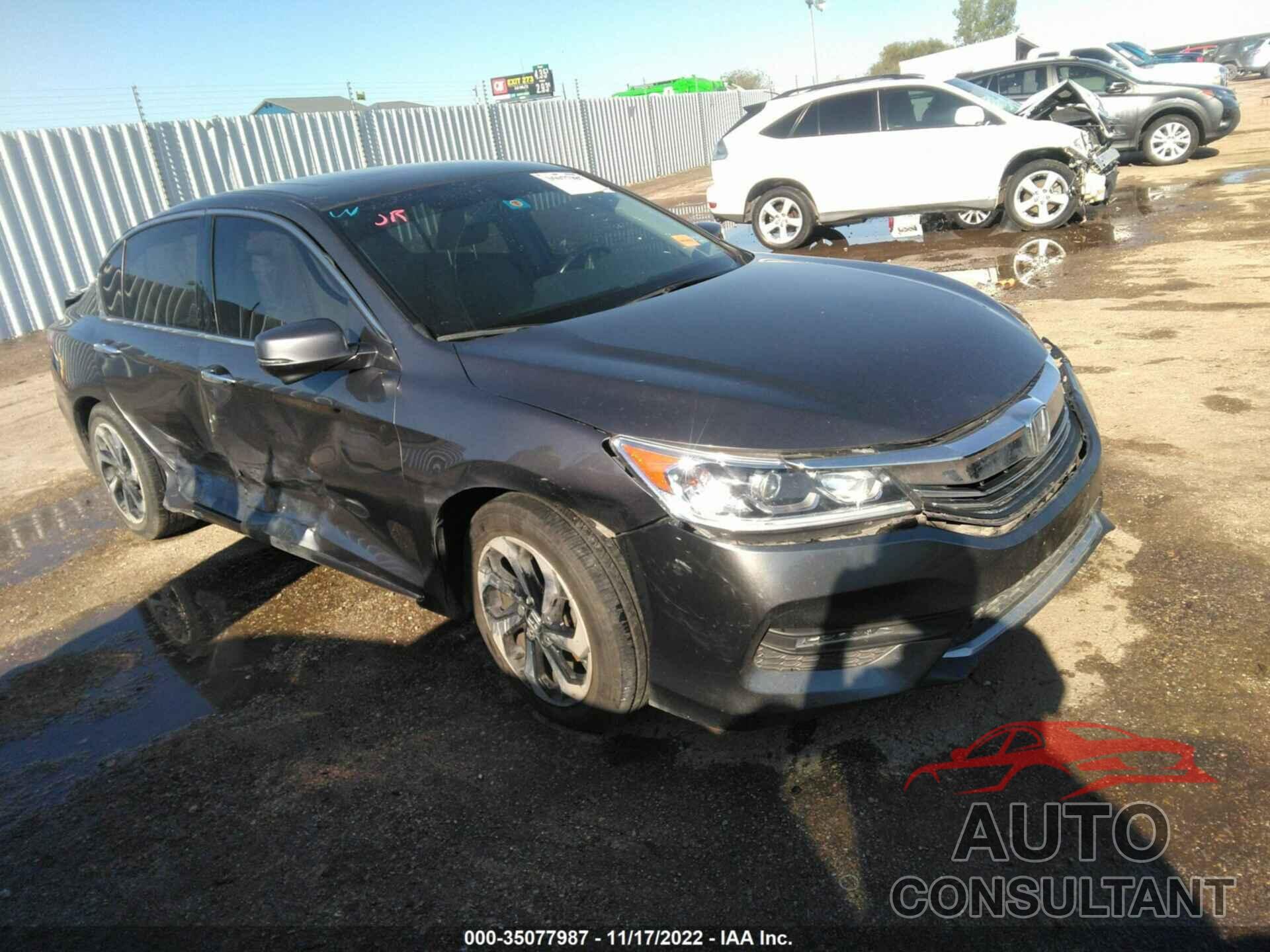 HONDA ACCORD SEDAN 2017 - 1HGCR3F89HA013757