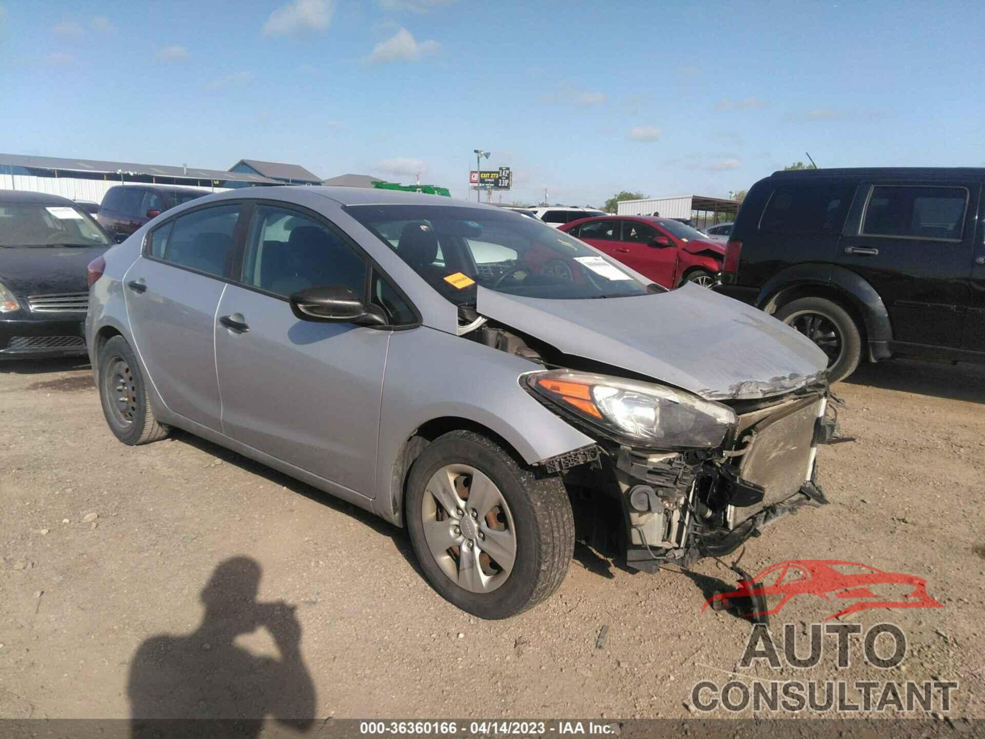 KIA FORTE 2016 - KNAFK4A63G5617837