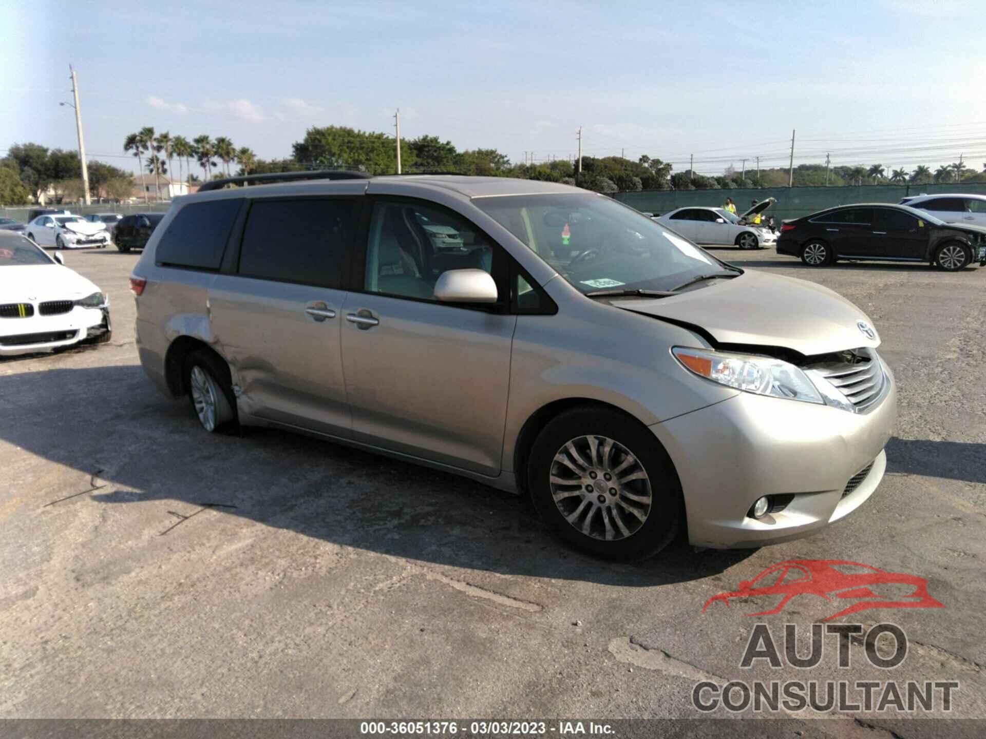 TOYOTA SIENNA 2017 - 5TDYZ3DC7HS810832