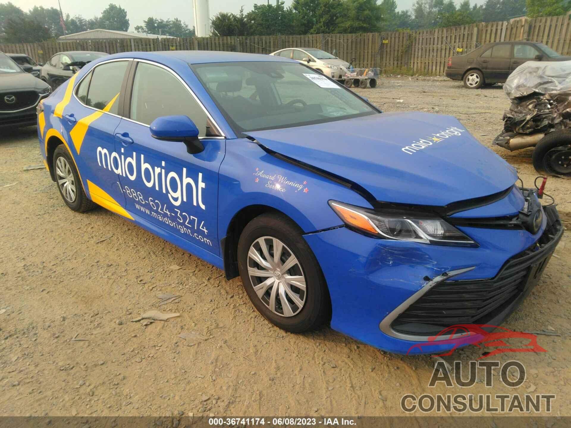 TOYOTA CAMRY 2021 - 4T1C31AK7MU553104