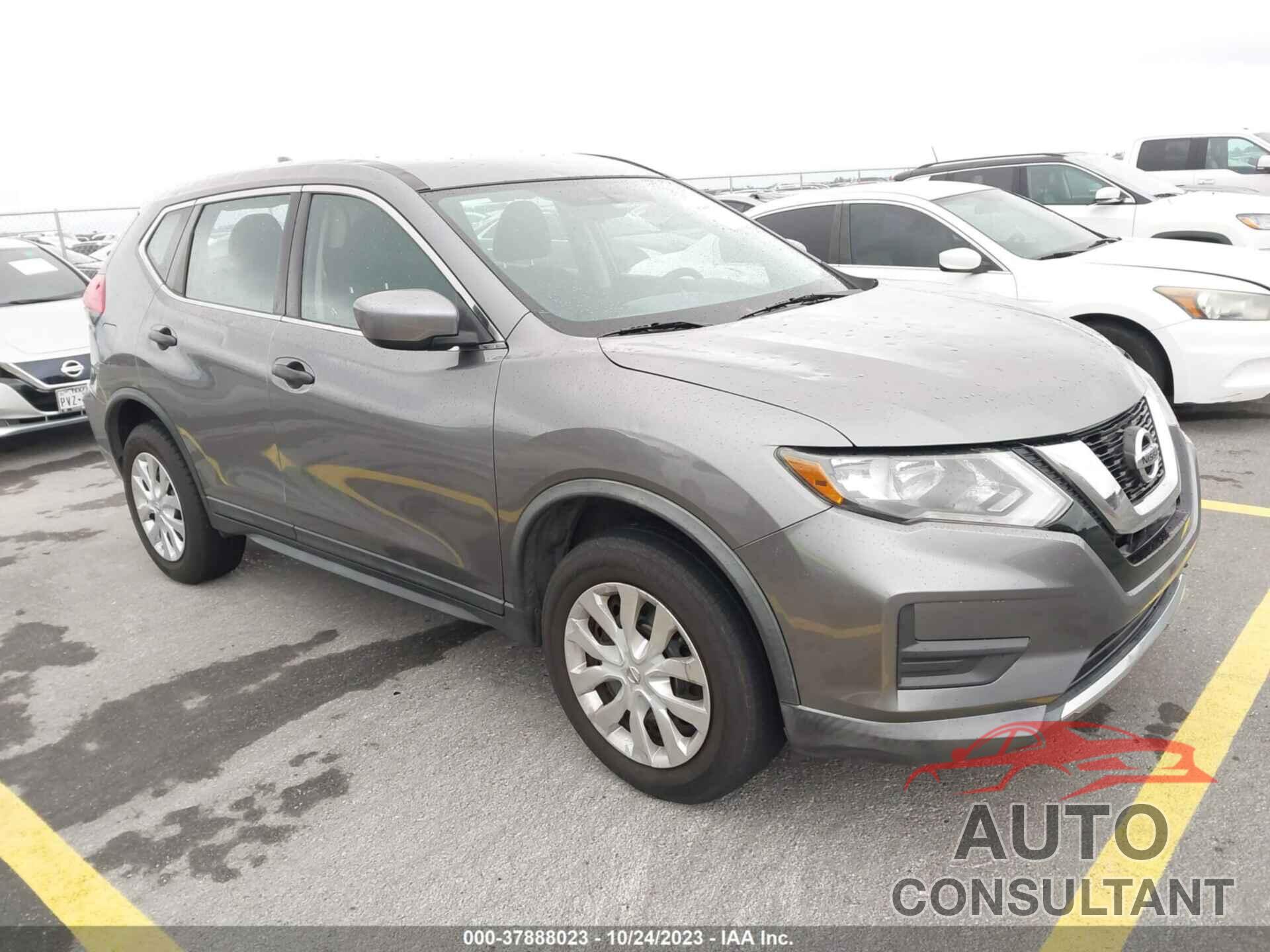 NISSAN ROGUE 2017 - KNMAT2MV3HP563527