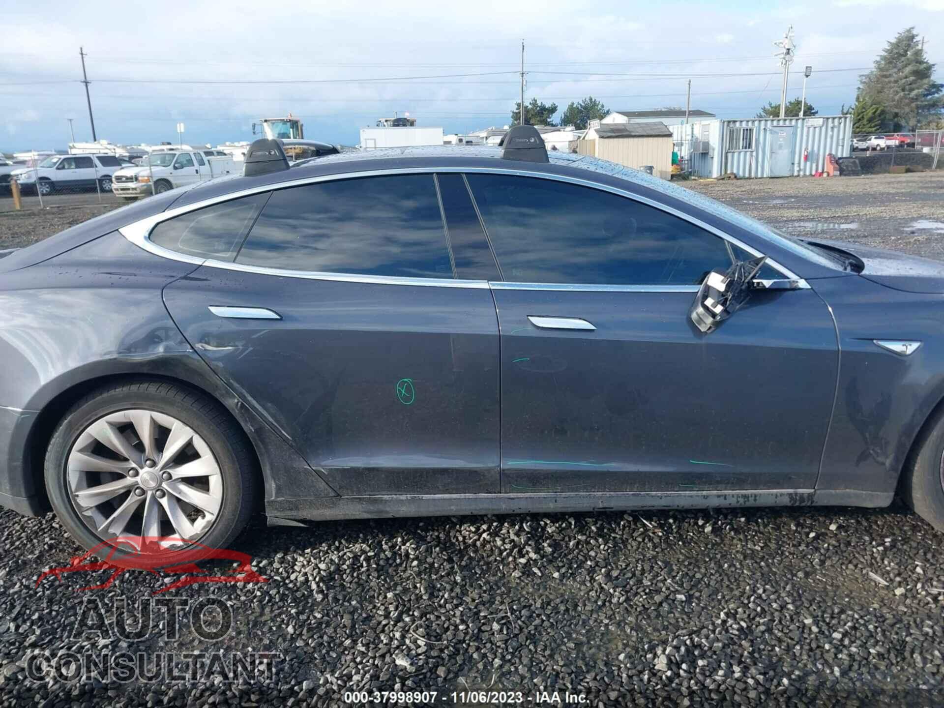 TESLA MODEL S 2016 - 5YJSA1E23GF134874