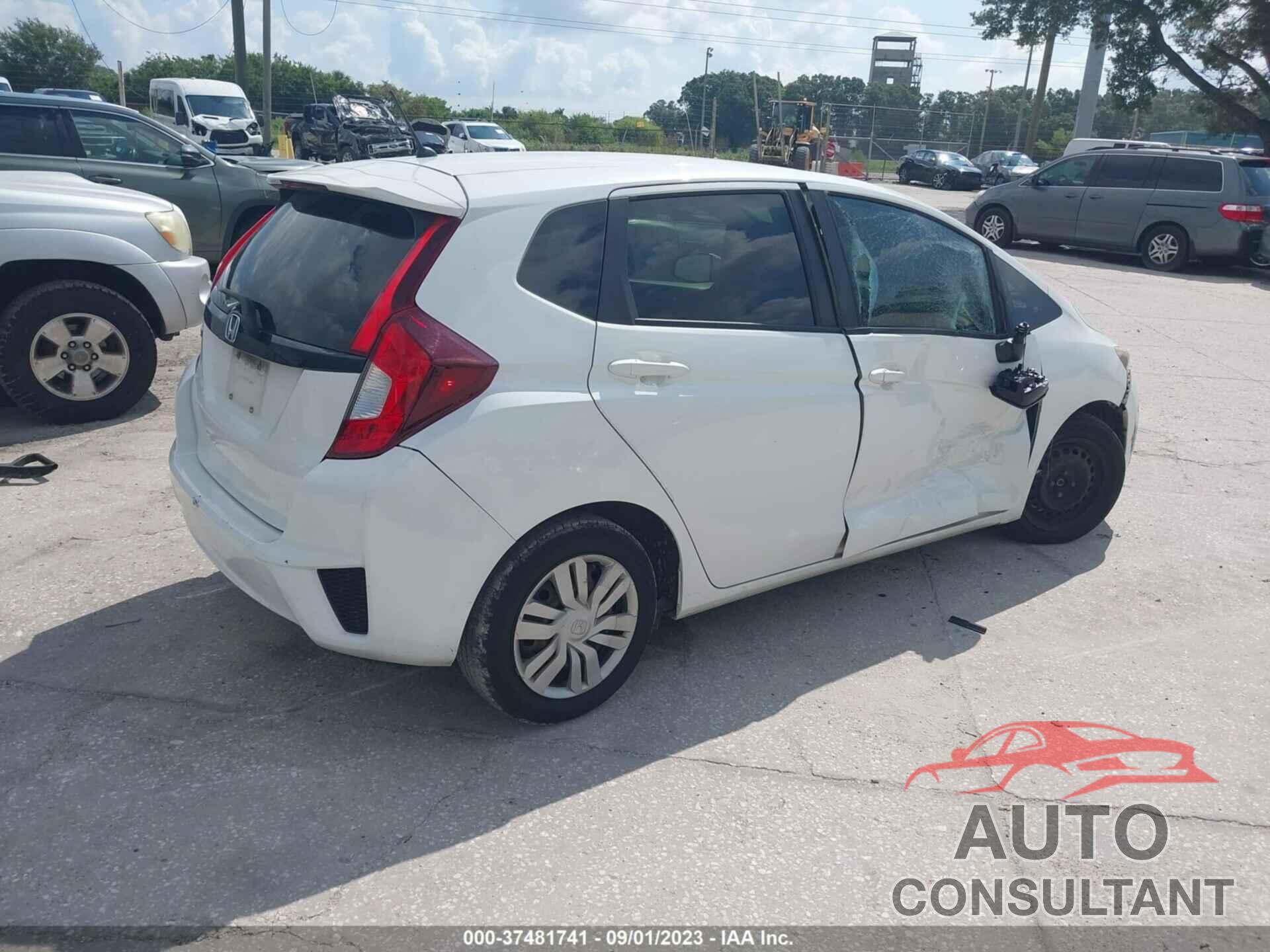 HONDA FIT 2016 - JHMGK5H50GS001801