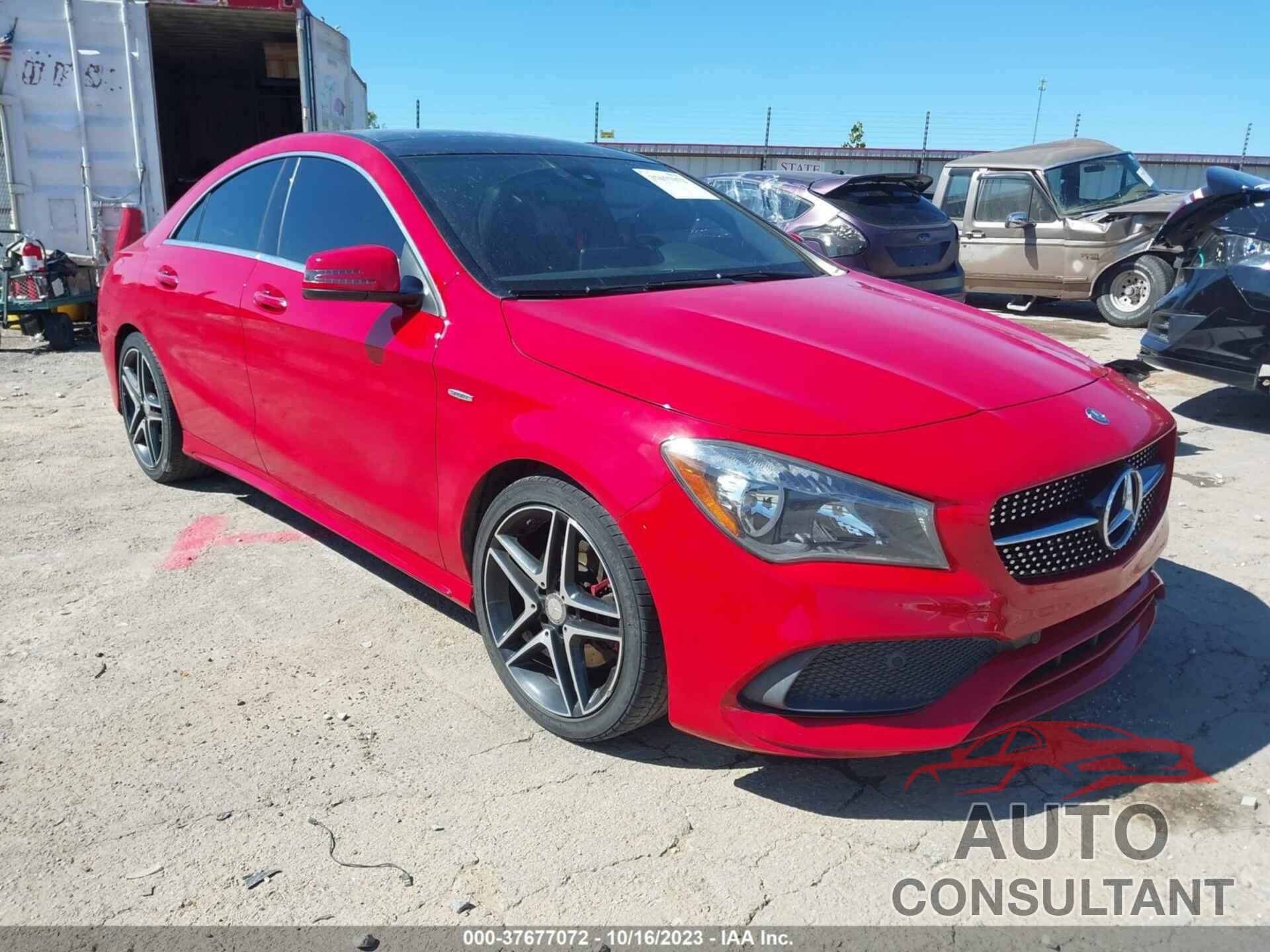 MERCEDES-BENZ CLA 250 2017 - WDDSJ4EB2HN500656
