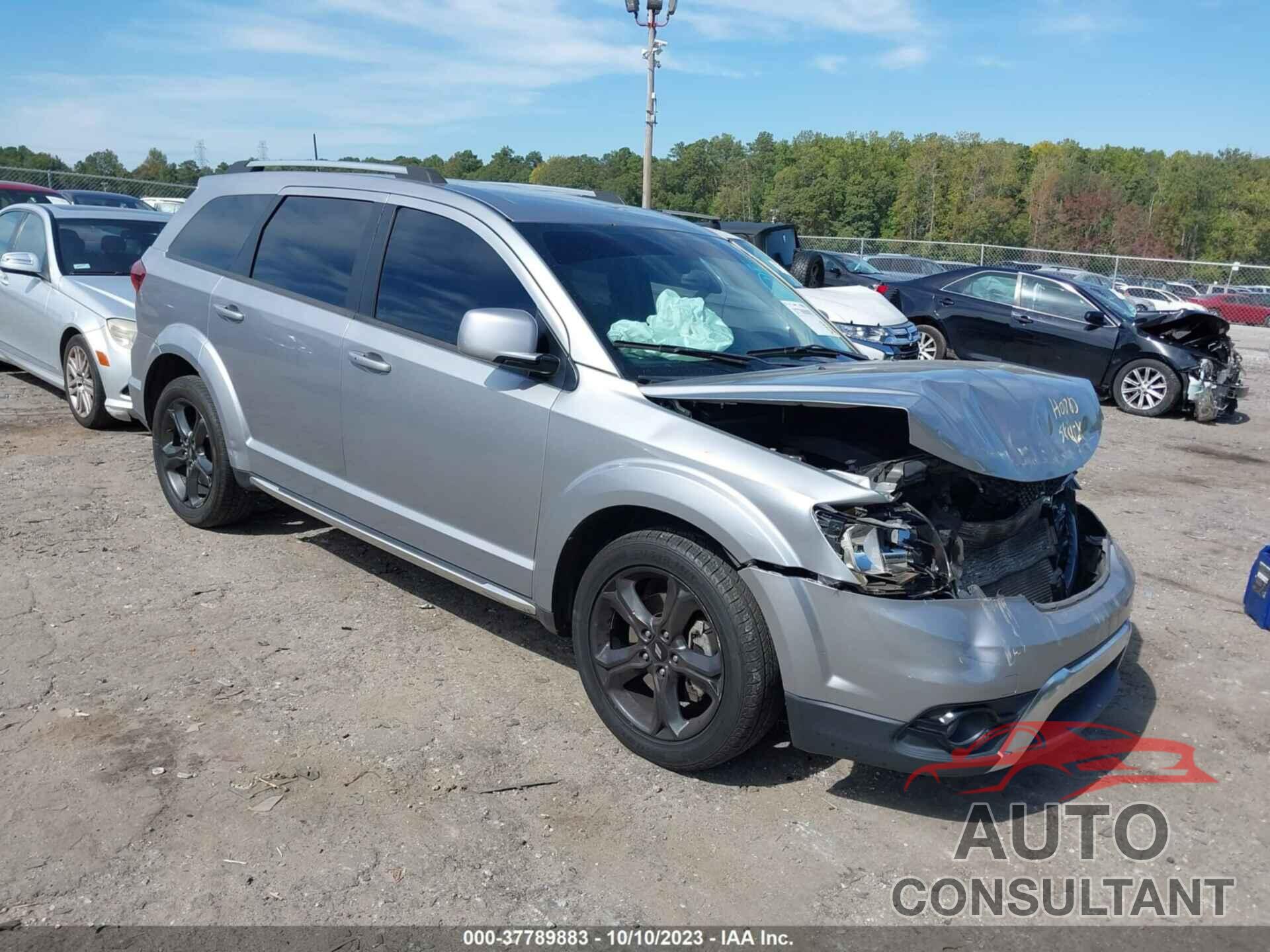 DODGE JOURNEY 2018 - 3C4PDCGGXJT495545