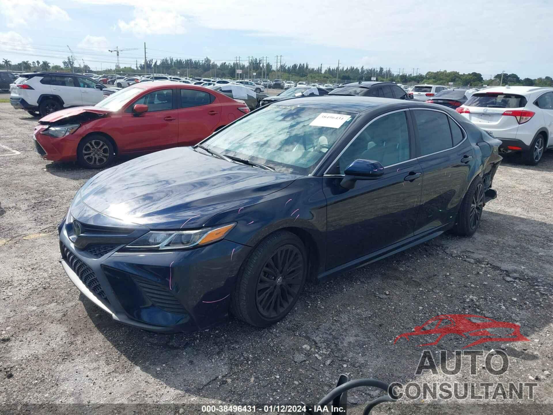 TOYOTA CAMRY 2020 - 4T1G11AKXLU311493