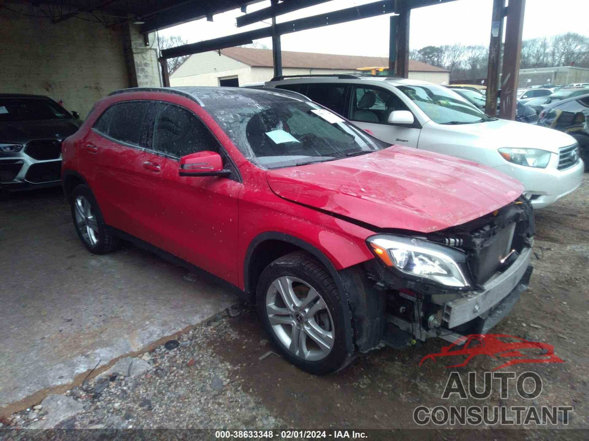 MERCEDES-BENZ GLA 250 2019 - WDCTG4GB3KU016237