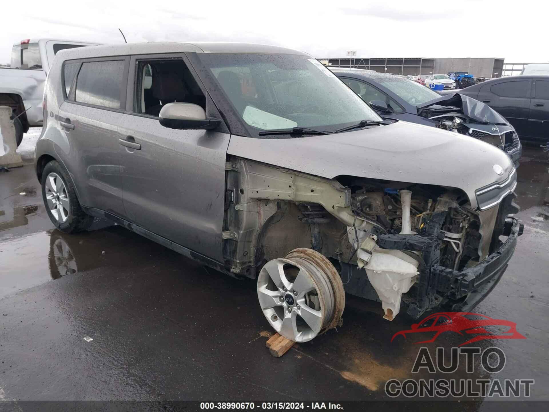 KIA SOUL 2017 - KNDJN2A2XH7449156