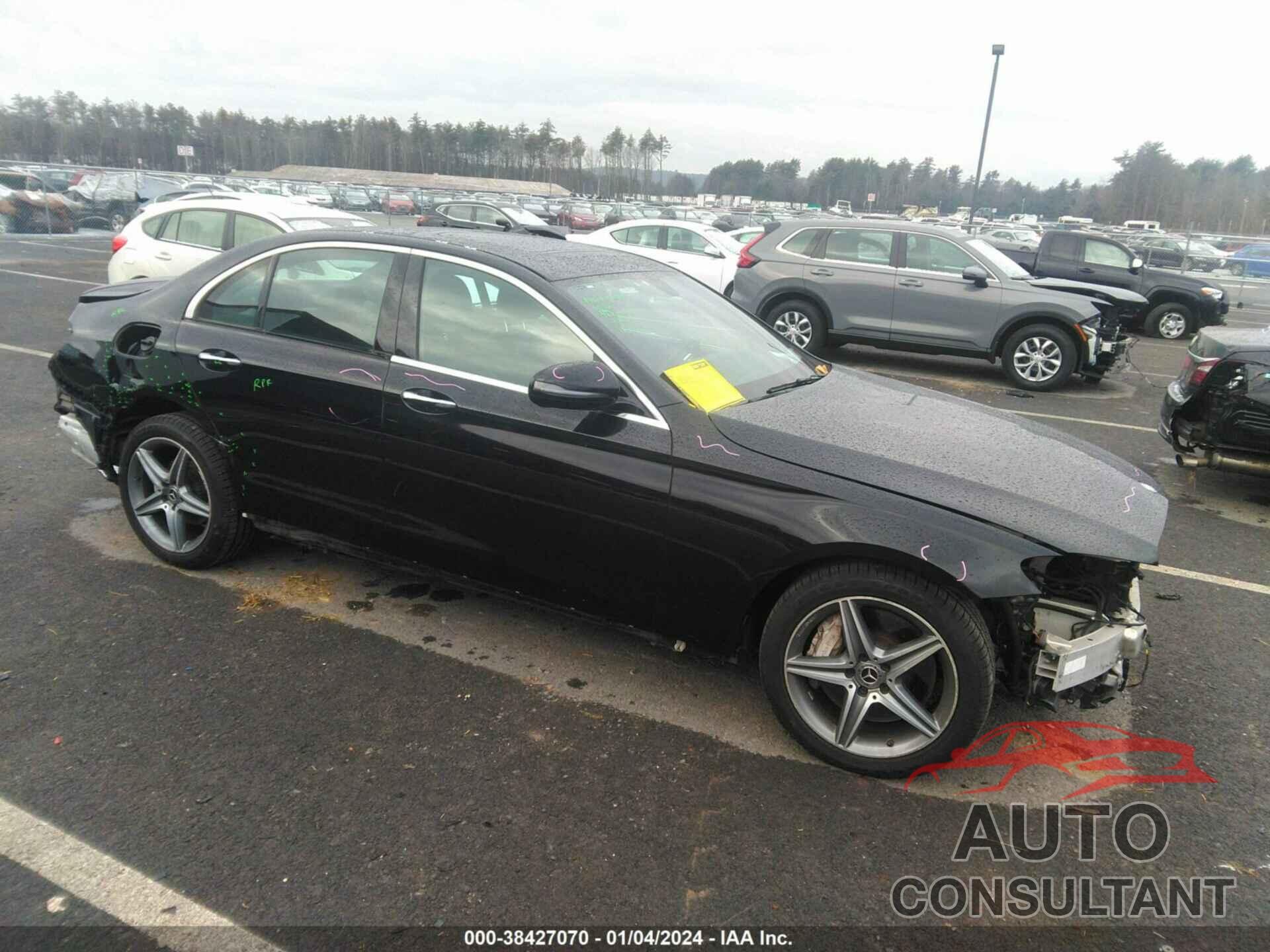 MERCEDES-BENZ E 300 2017 - WDDZF4KB7HA049882