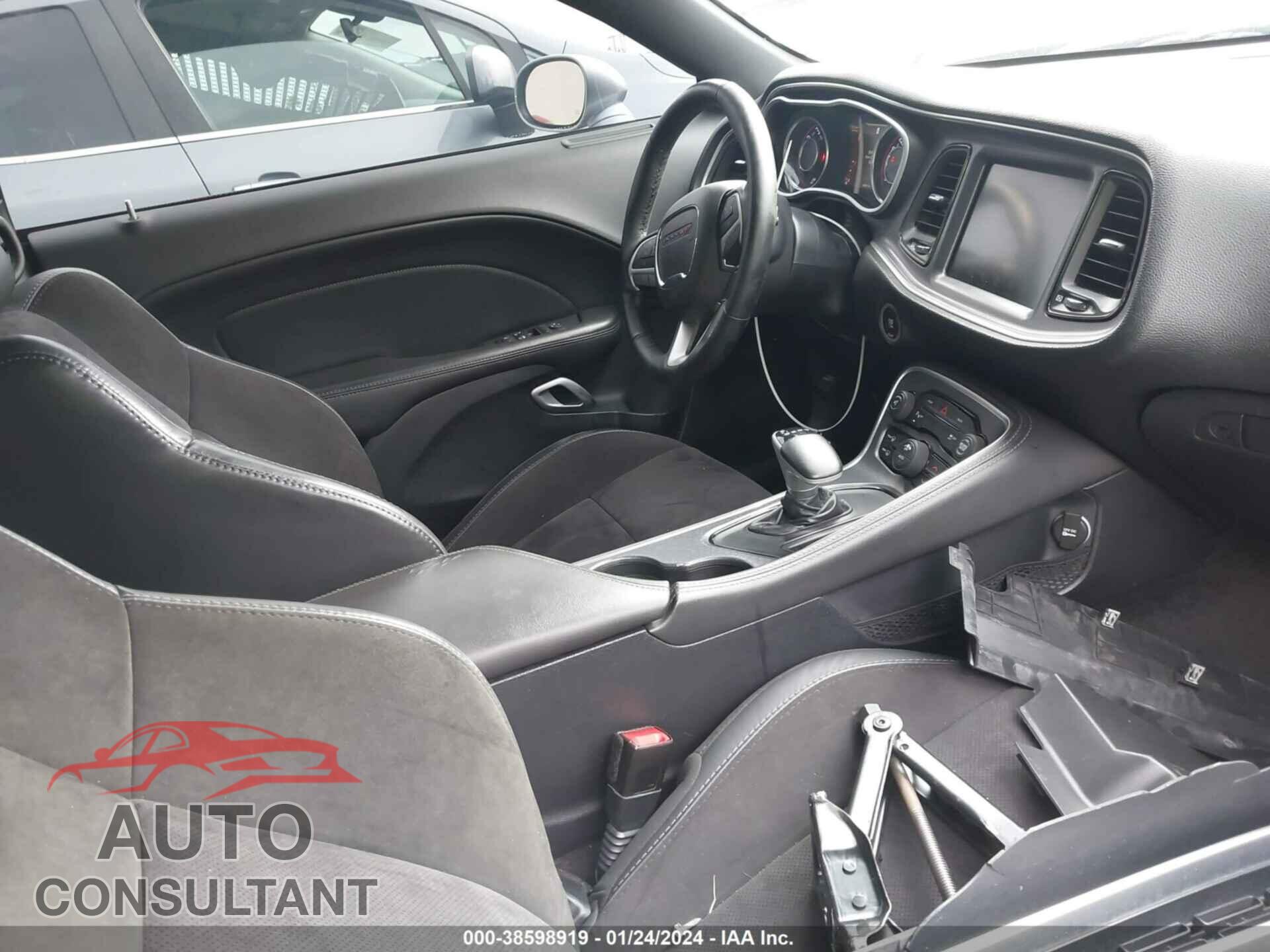 DODGE CHALLENGER 2016 - 2C3CDZBT5GH210360