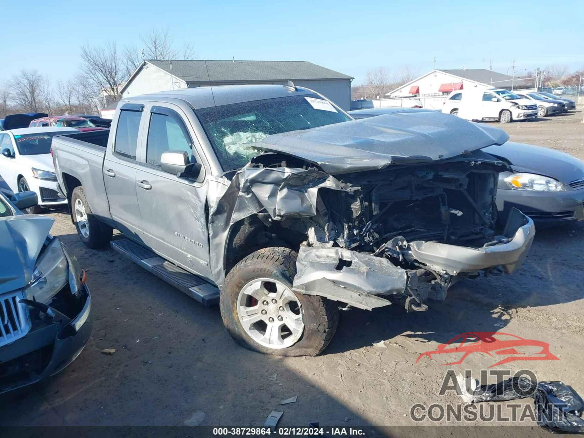 CHEVROLET SILVERADO 1500 2017 - 1GCVKREC2HZ159746