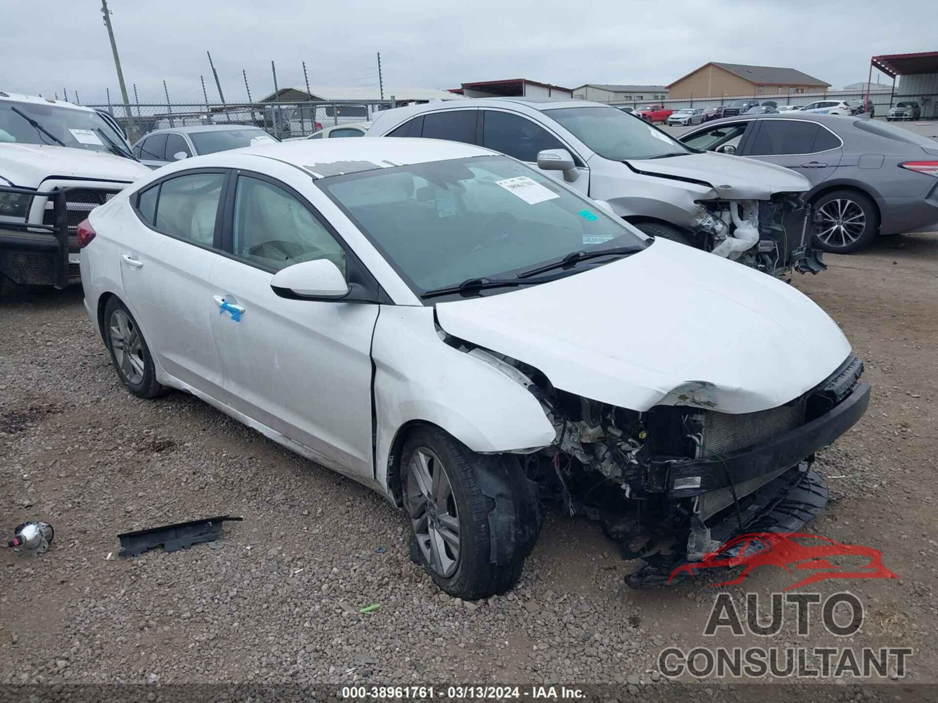 HYUNDAI ELANTRA 2019 - 5NPD84LF8KH487973