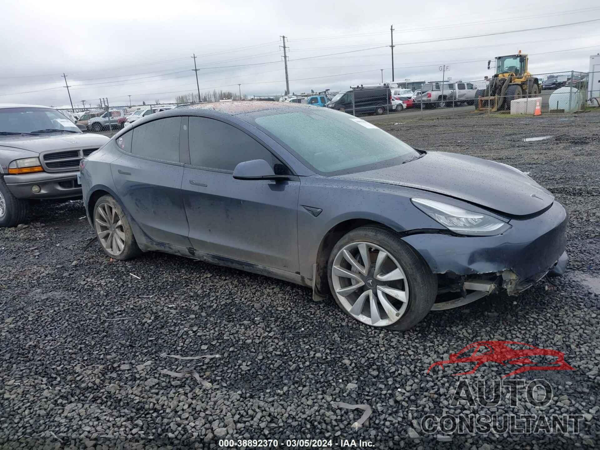 TESLA MODEL 3 2018 - 5YJ3E1EB5JF091008