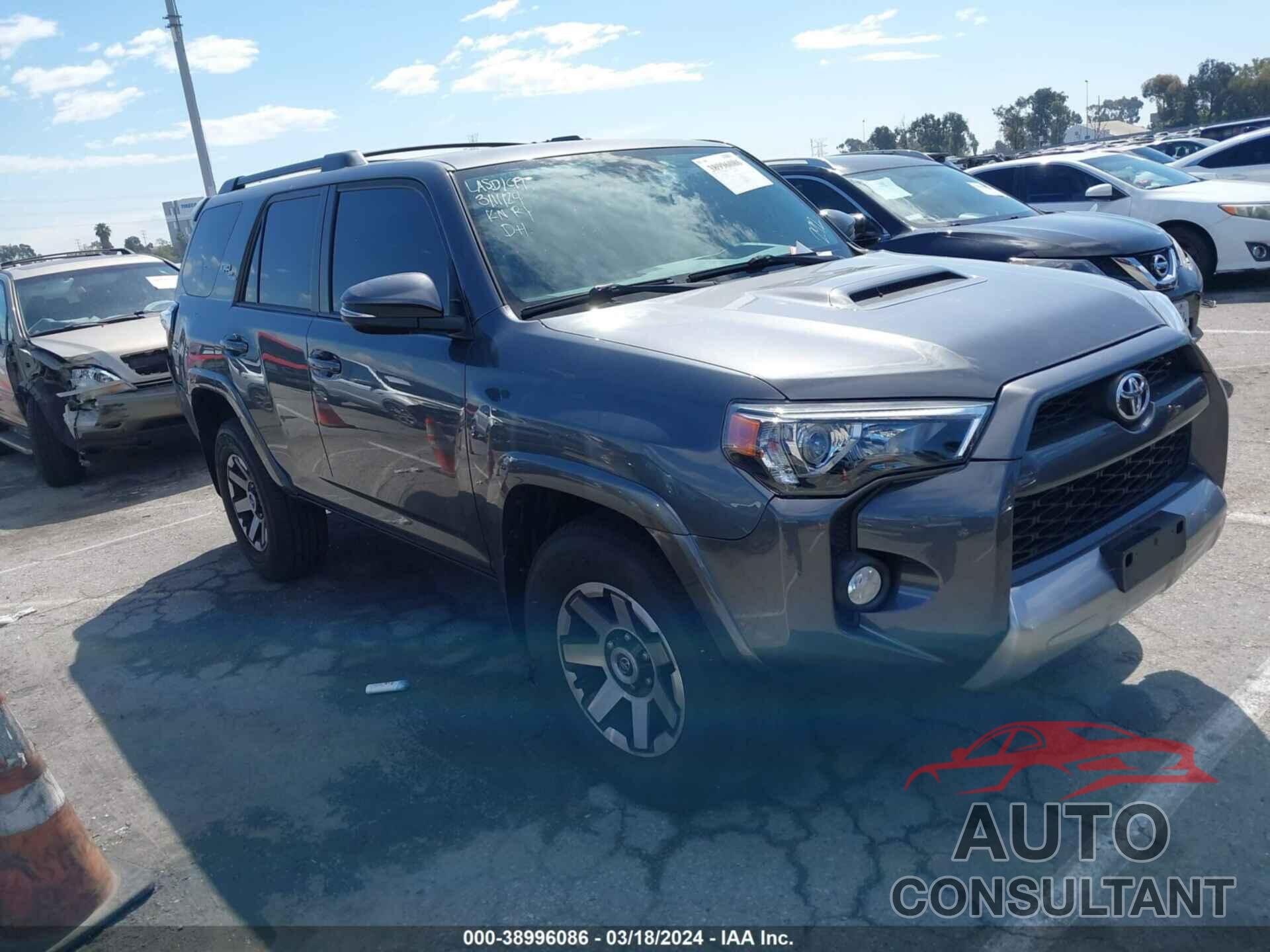 TOYOTA 4RUNNER 2019 - JTEBU5JR1K5652487