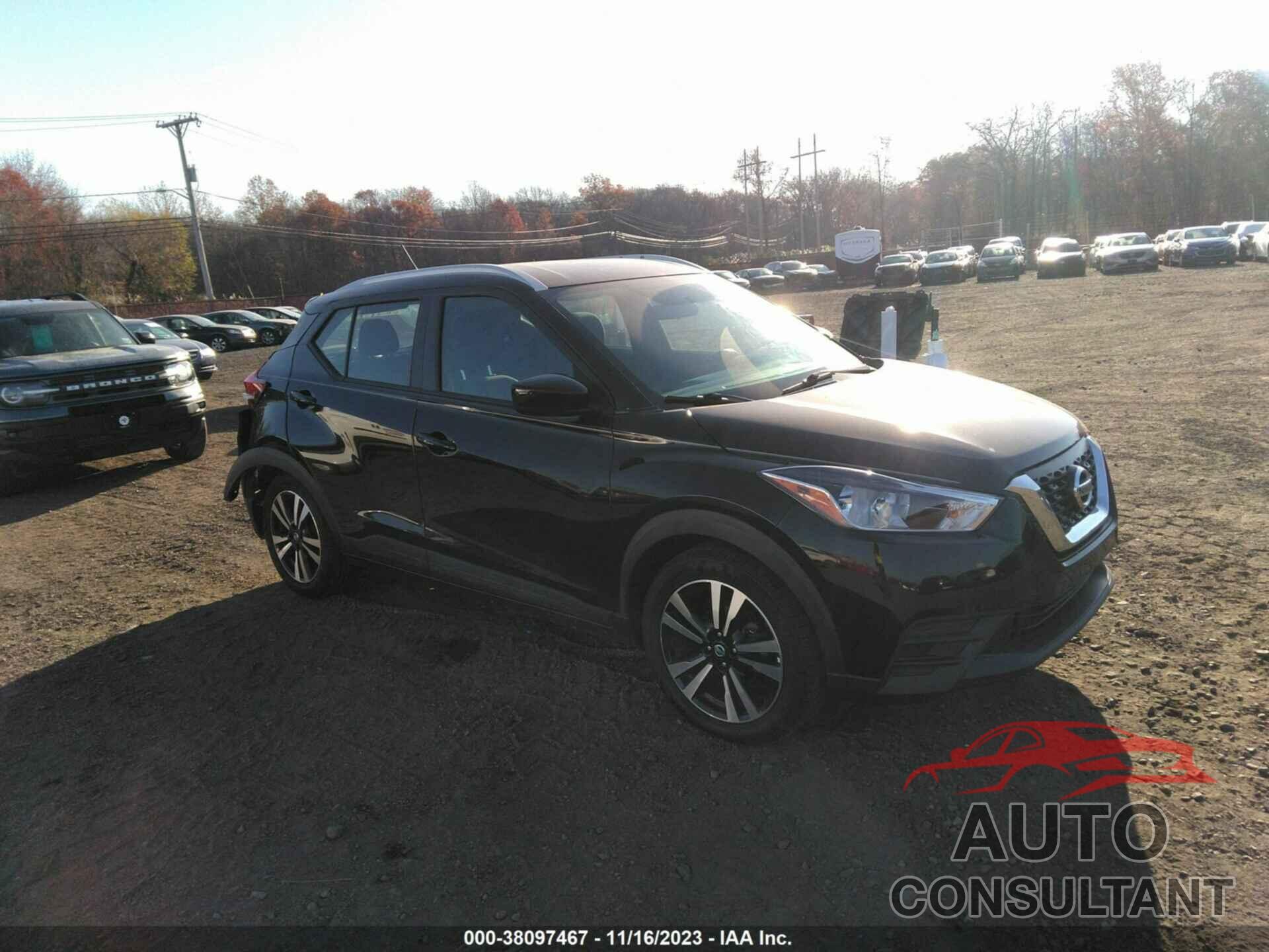 NISSAN KICKS 2019 - 3N1CP5CU4KL545535