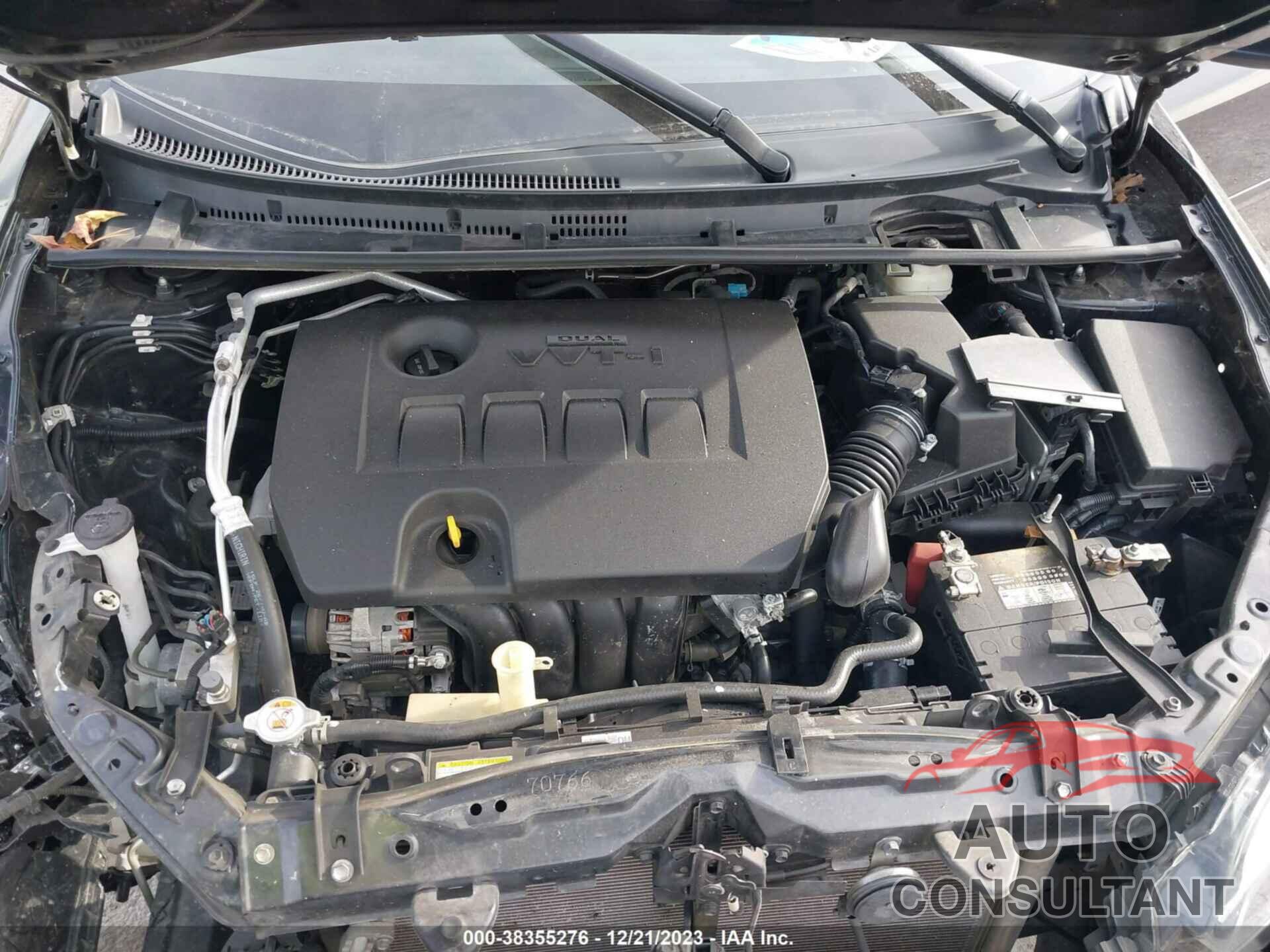 TOYOTA COROLLA 2018 - 2T1BURHE4JC042583