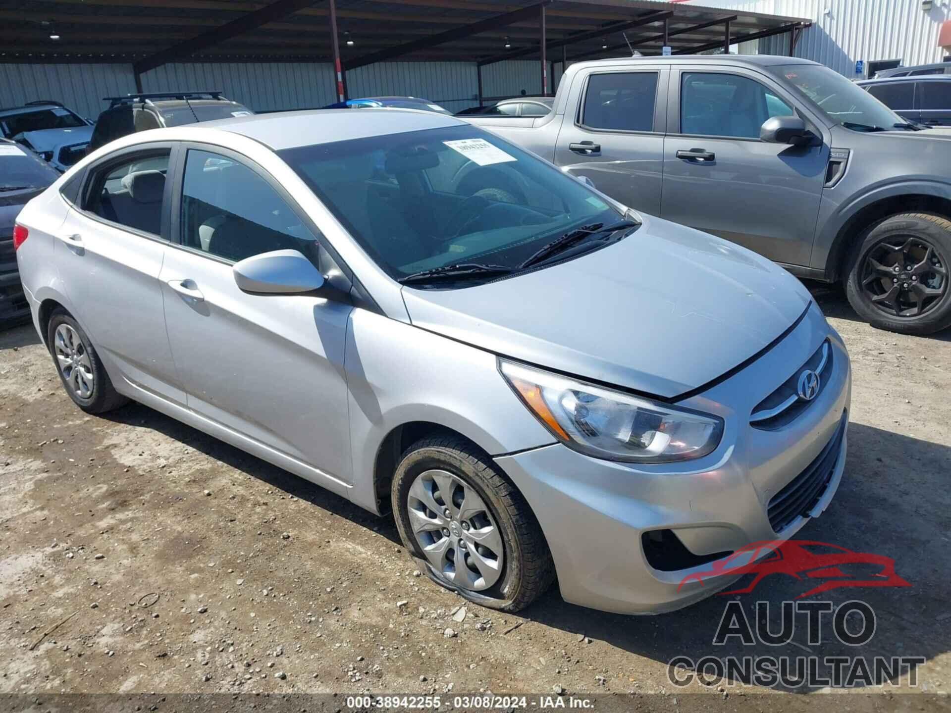 HYUNDAI ACCENT 2017 - KMHCT4AE3HU315882