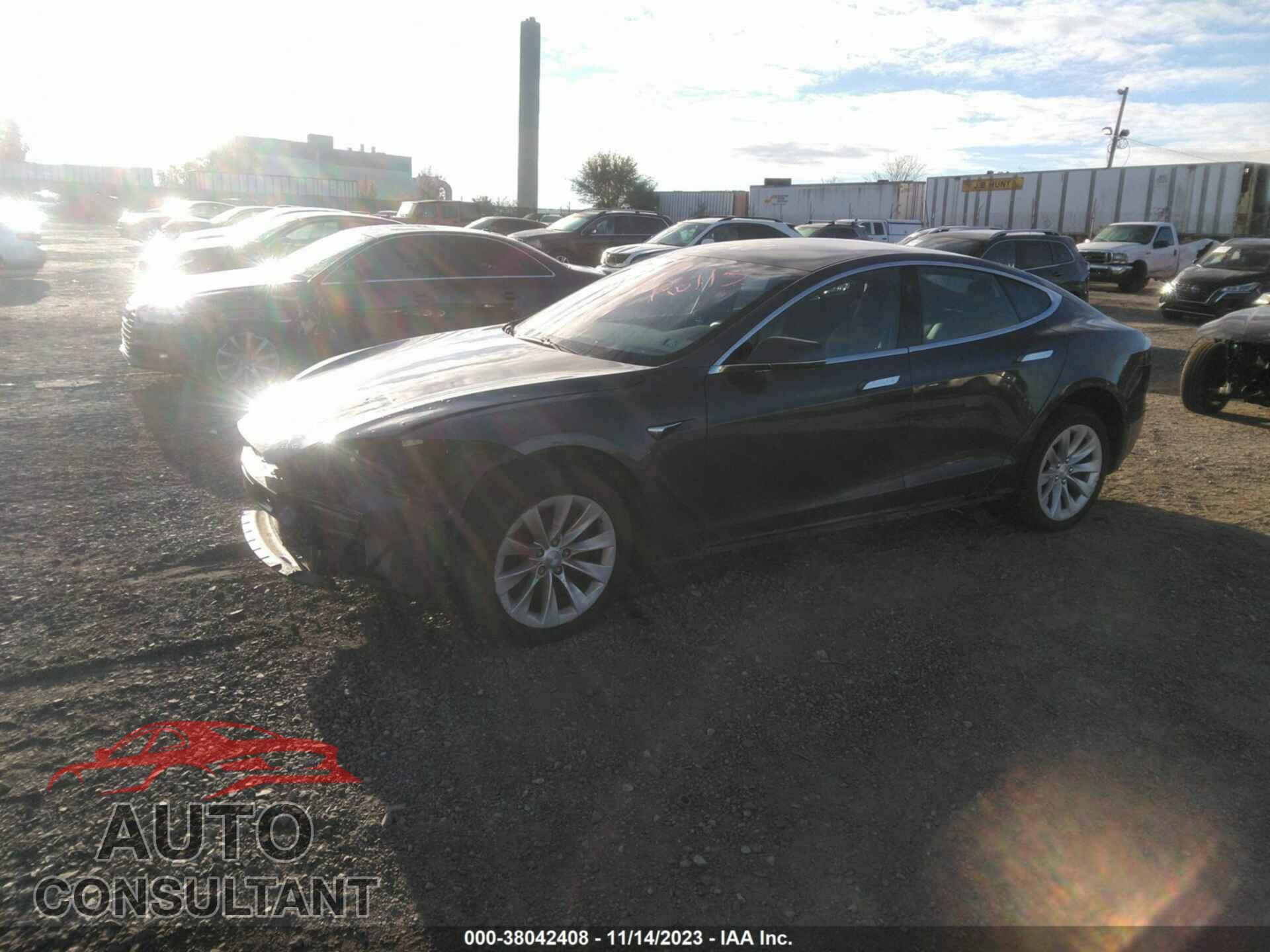 TESLA MODEL S 2019 - 5YJSA1E23KF339992
