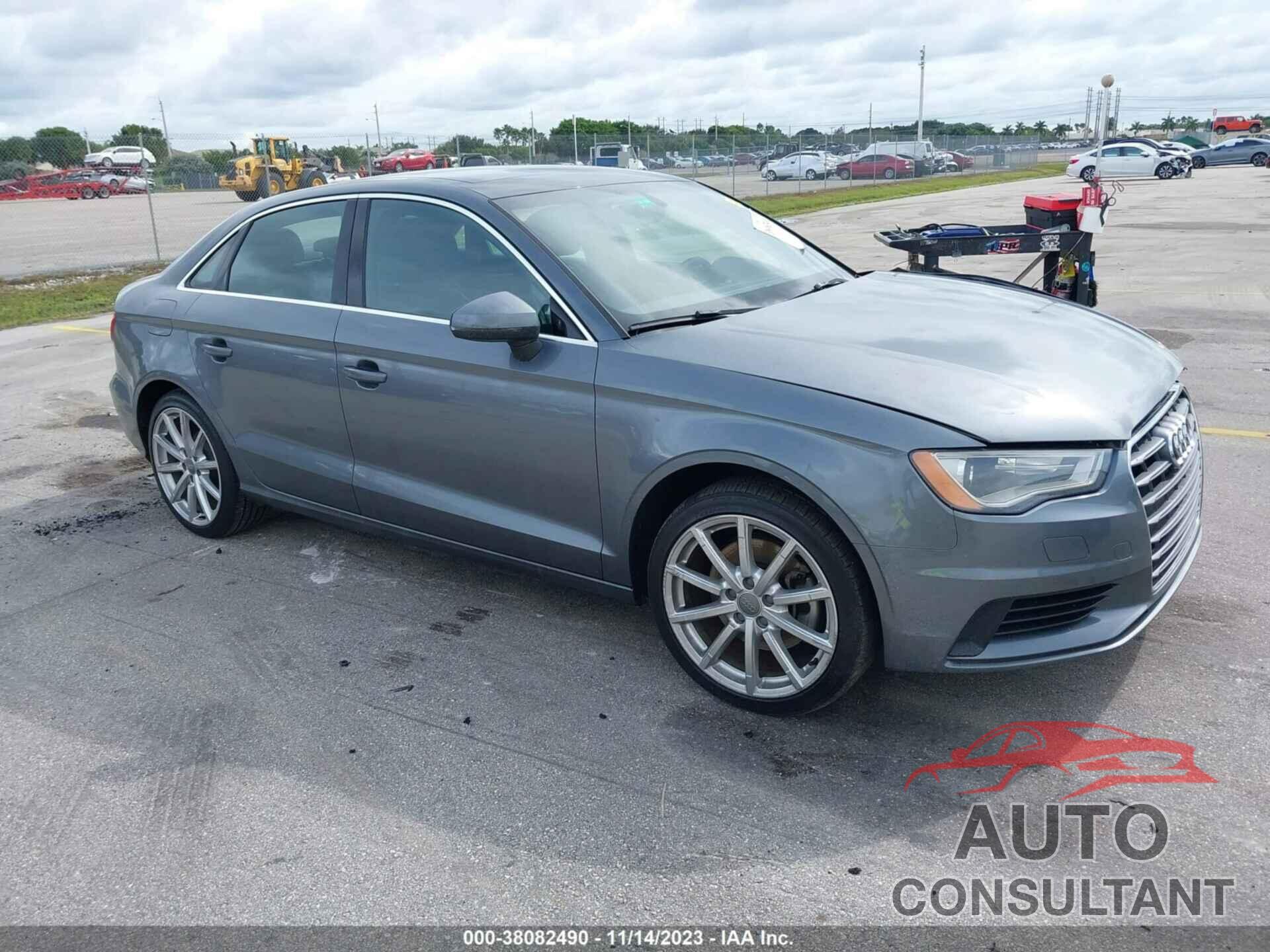 AUDI A3 2015 - WAUCCGFF0F1065696