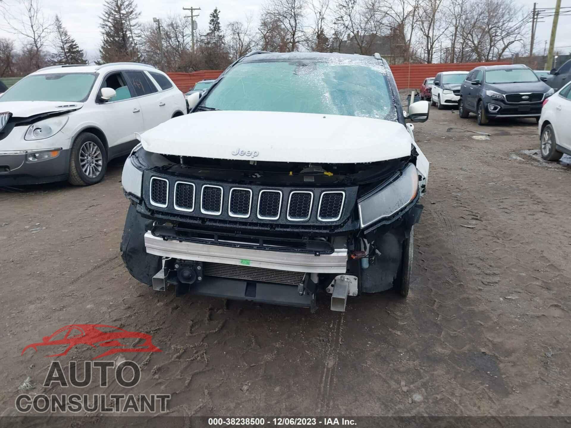JEEP COMPASS 2021 - 3C4NJDCB8MT601351