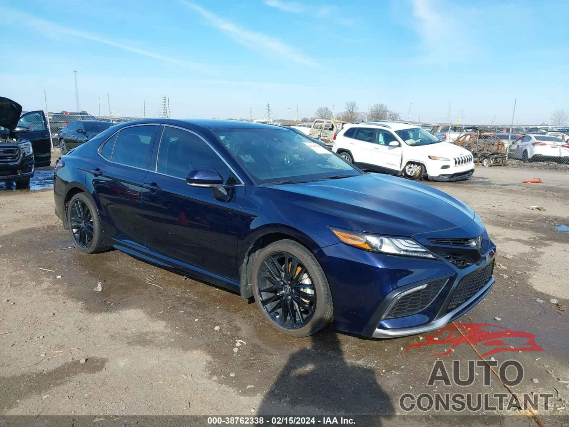 TOYOTA CAMRY 2022 - 4T1K61AK6NU717365