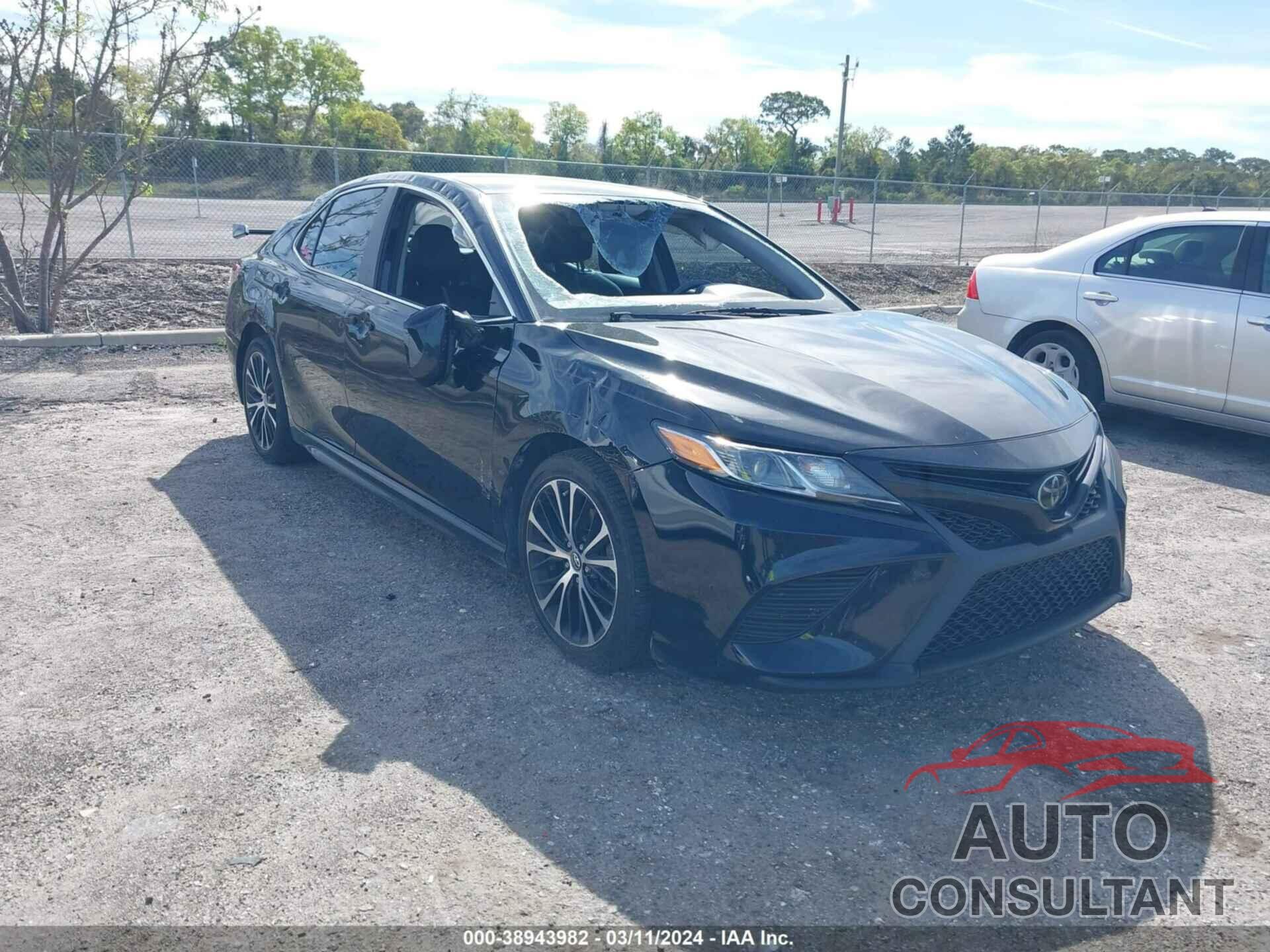 TOYOTA CAMRY 2020 - 4T1G11AK7LU893004