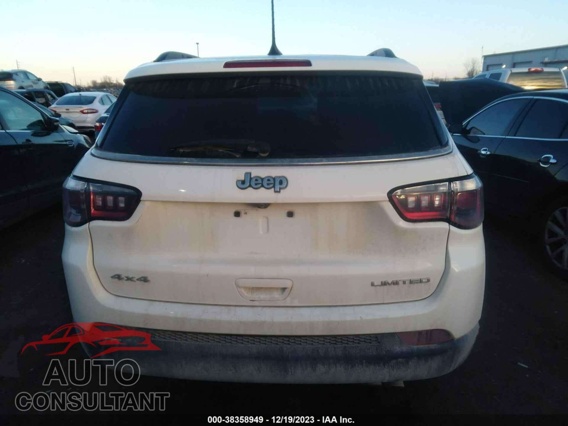 JEEP COMPASS 2019 - 3C4NJDCB9KT620679