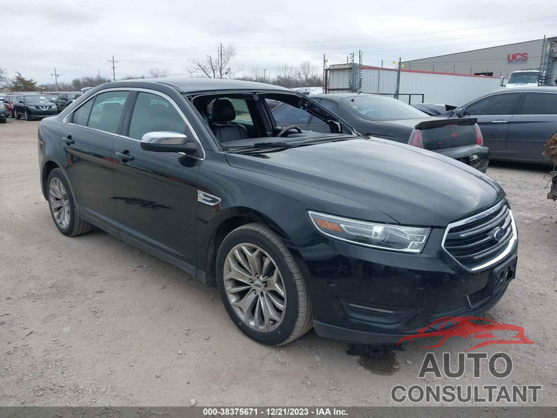 FORD TAURUS 2018 - 1FAHP2J84JG127346