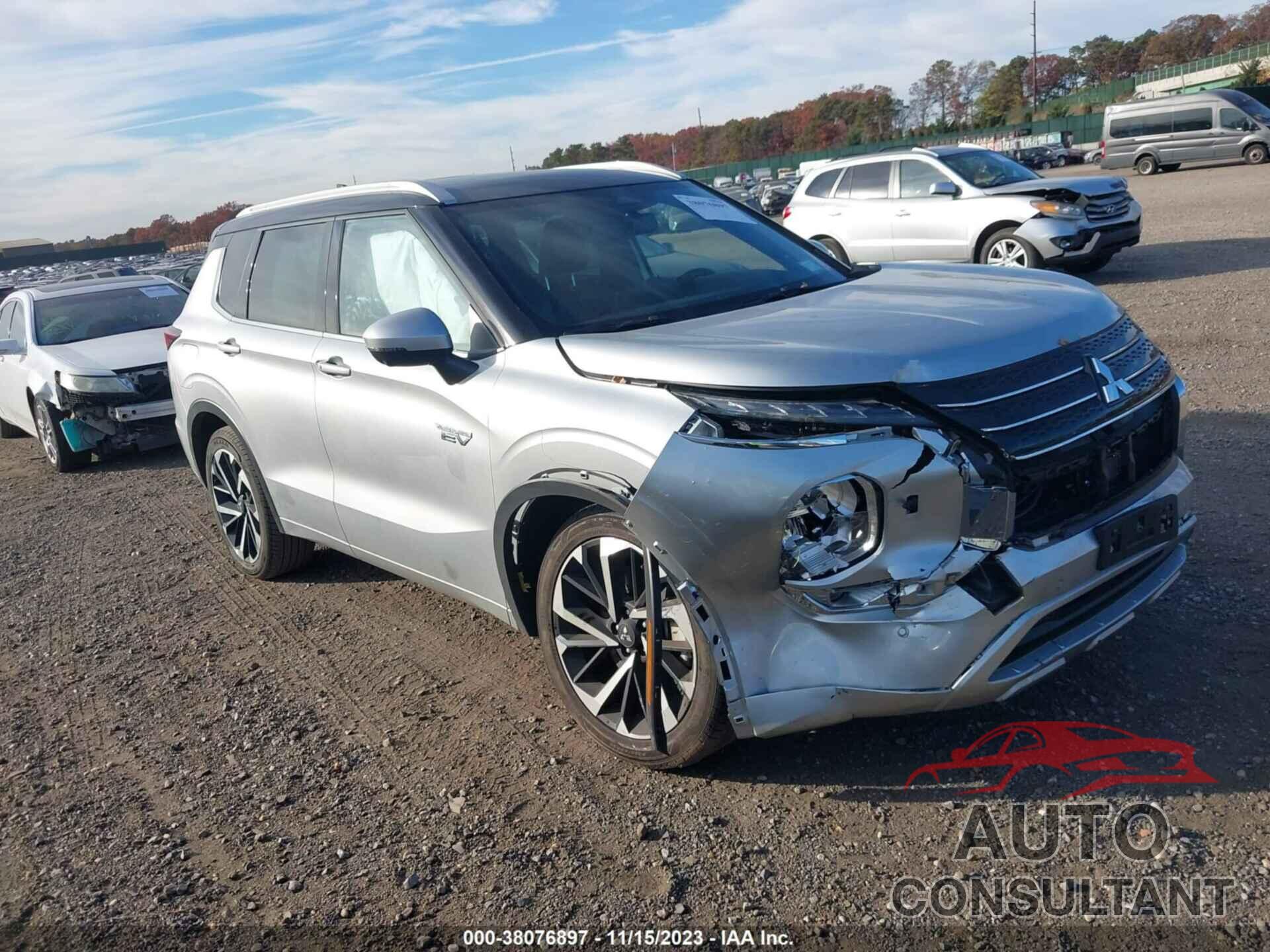 MITSUBISHI OUTLANDER PHEV 2023 - JA4T5VA98PZ029884