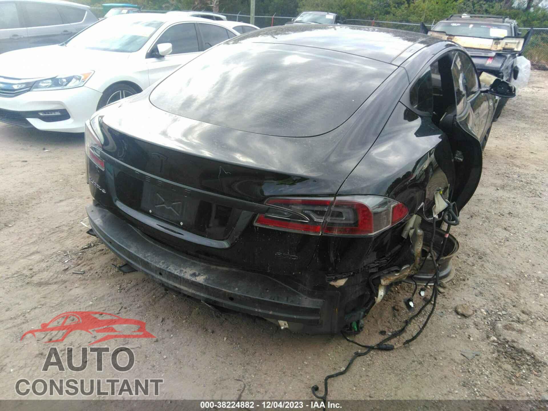 TESLA MODEL S 2016 - 5YJSA1E22GF126667