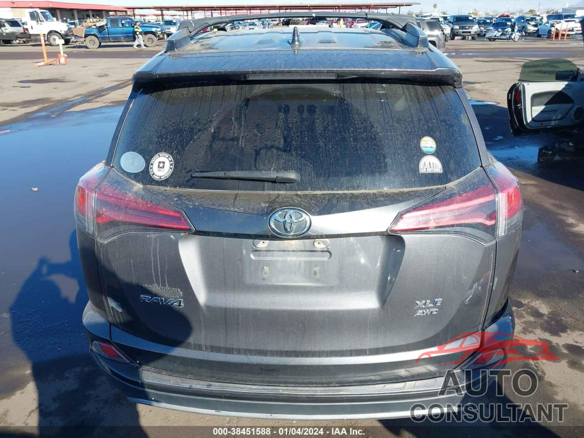 TOYOTA RAV4 2017 - 2T3RFREV2HW679890