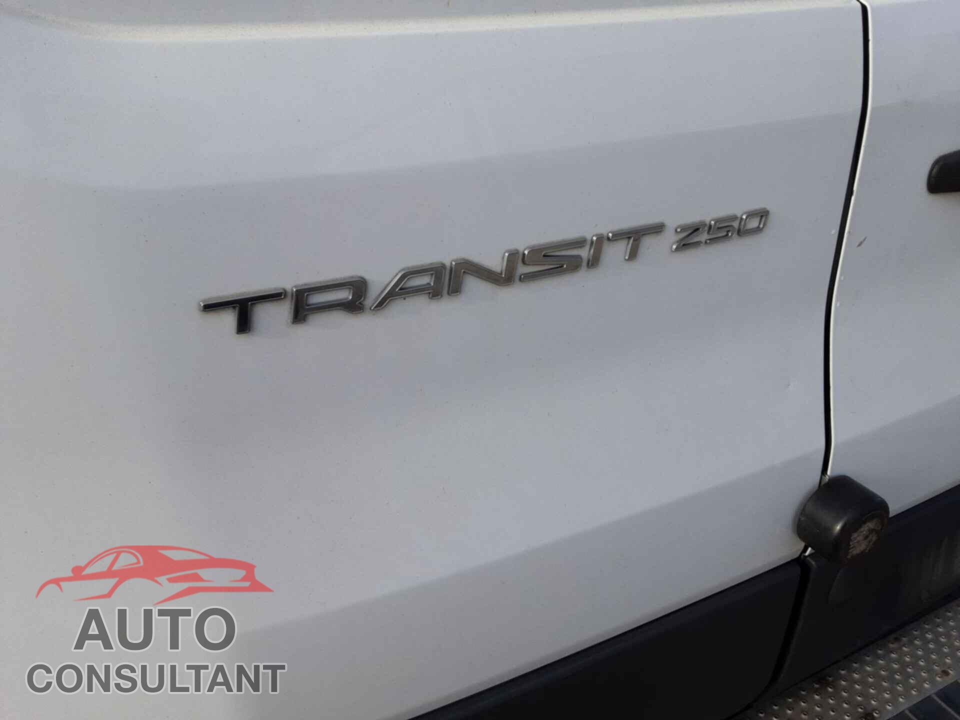 FORD TRANSIT 2017 - 1FTYR1ZM7HKA31606