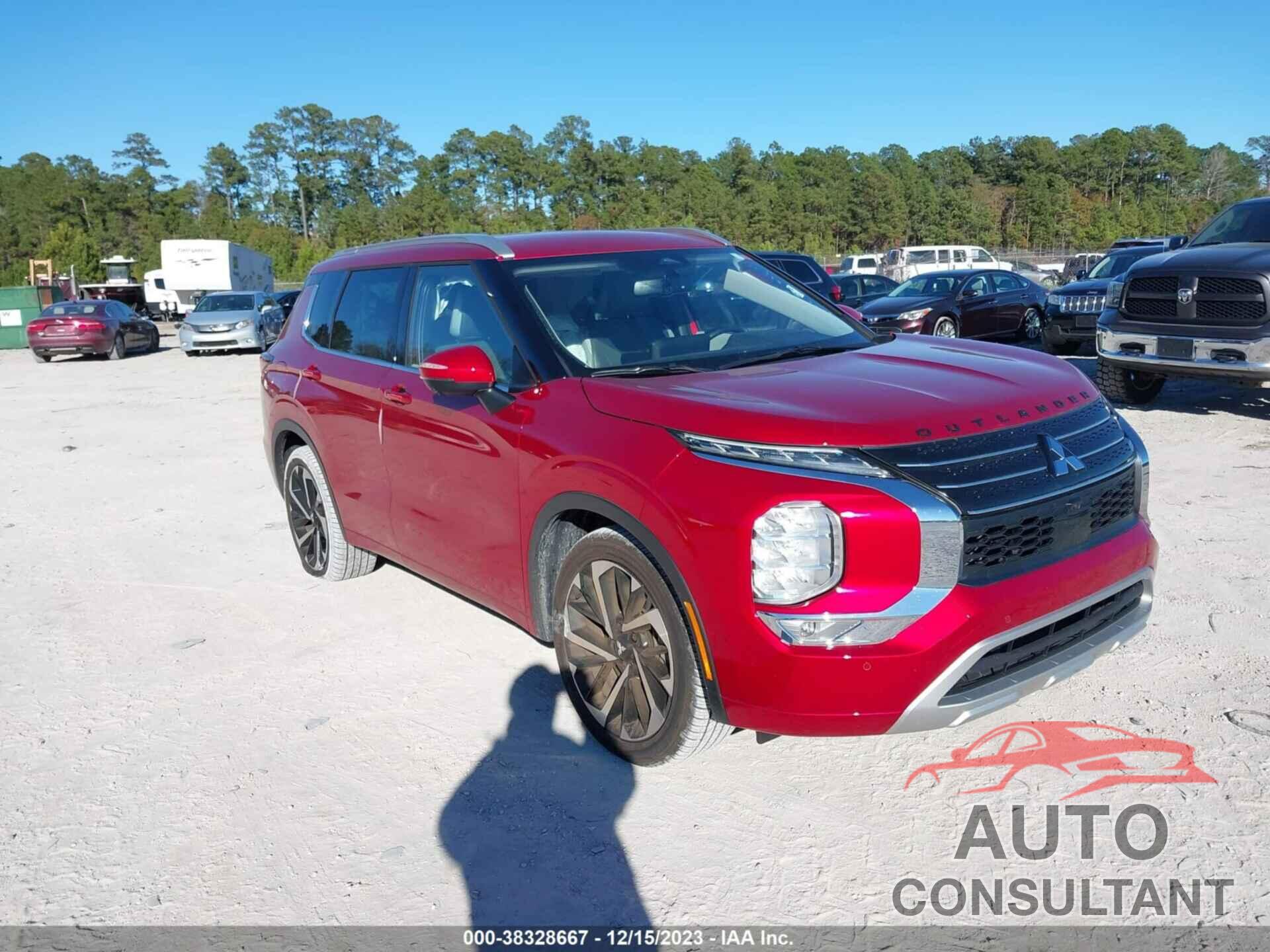 MITSUBISHI OUTLANDER 2023 - JA4J3VA80PZ007320