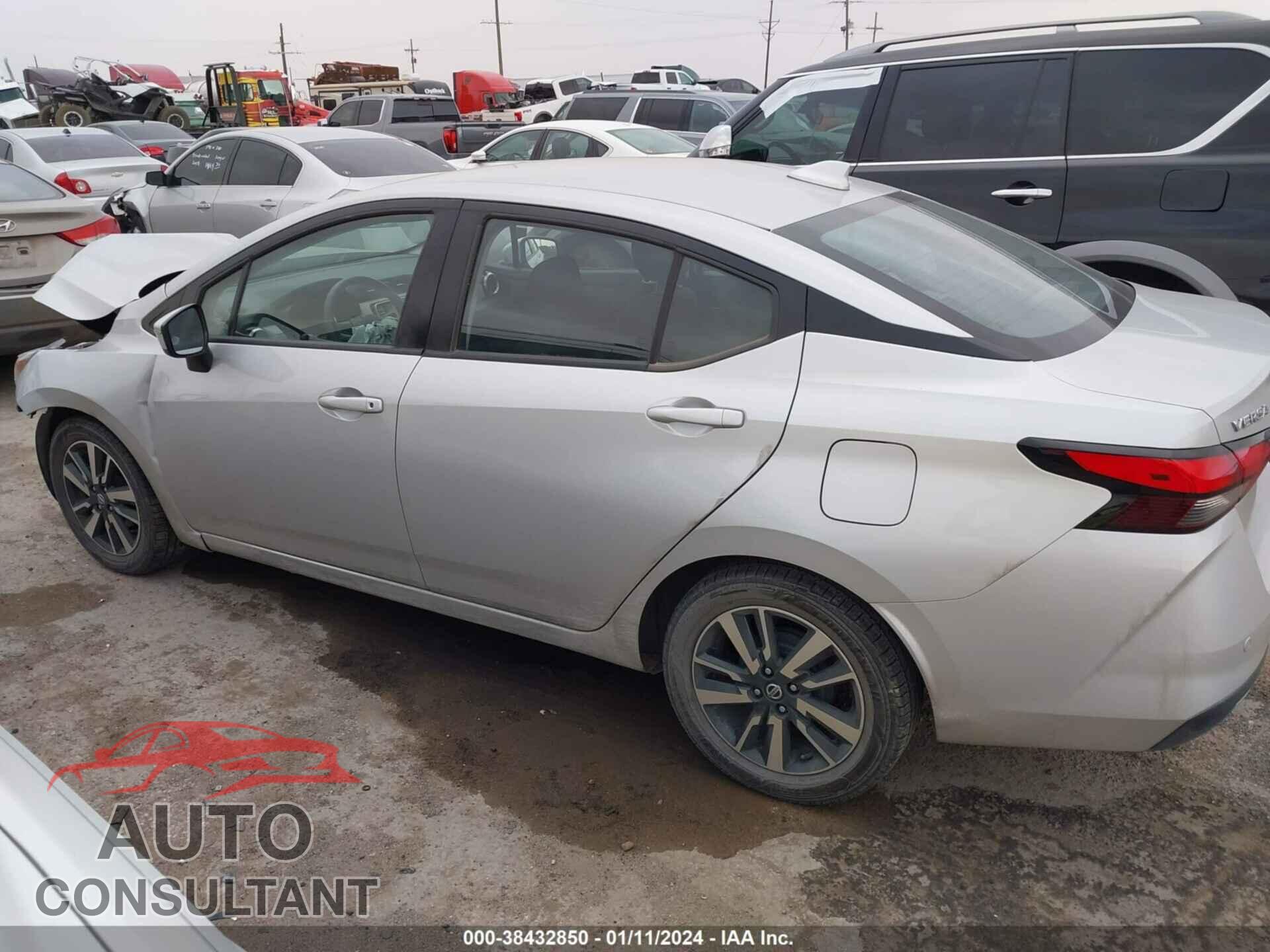 NISSAN VERSA 2021 - 3N1CN8EV3ML824880