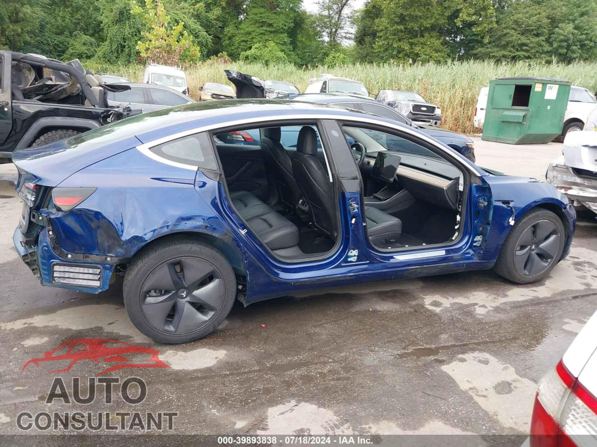 TESLA MODEL 3 2018 - 5YJ3E1EB1JF054196