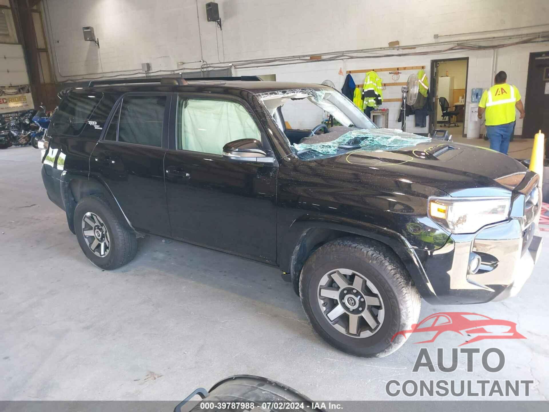 TOYOTA 4RUNNER 2023 - JTERU5JR5P6128596