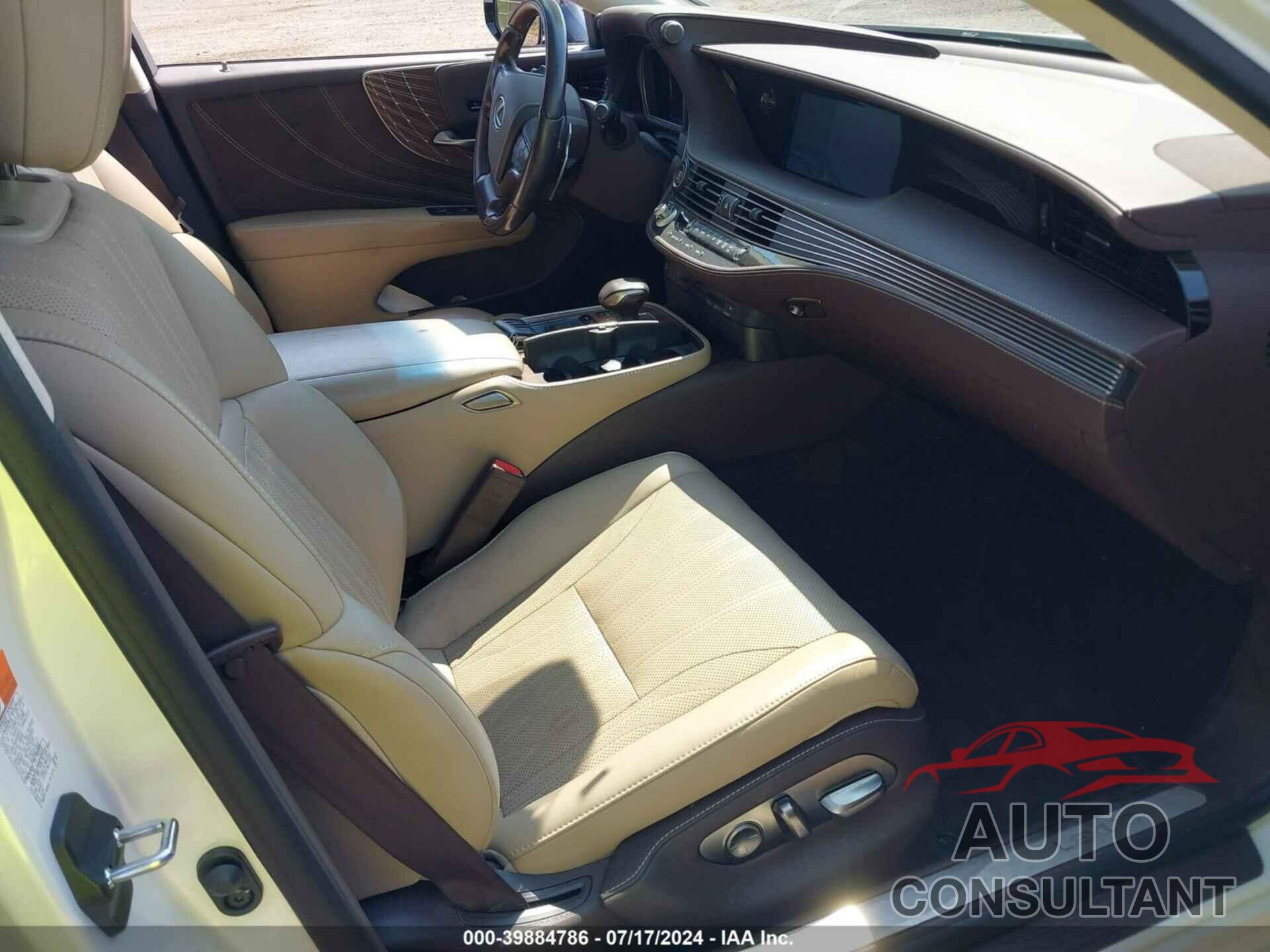LEXUS LS 500 2018 - JTHC51FF3J5000898