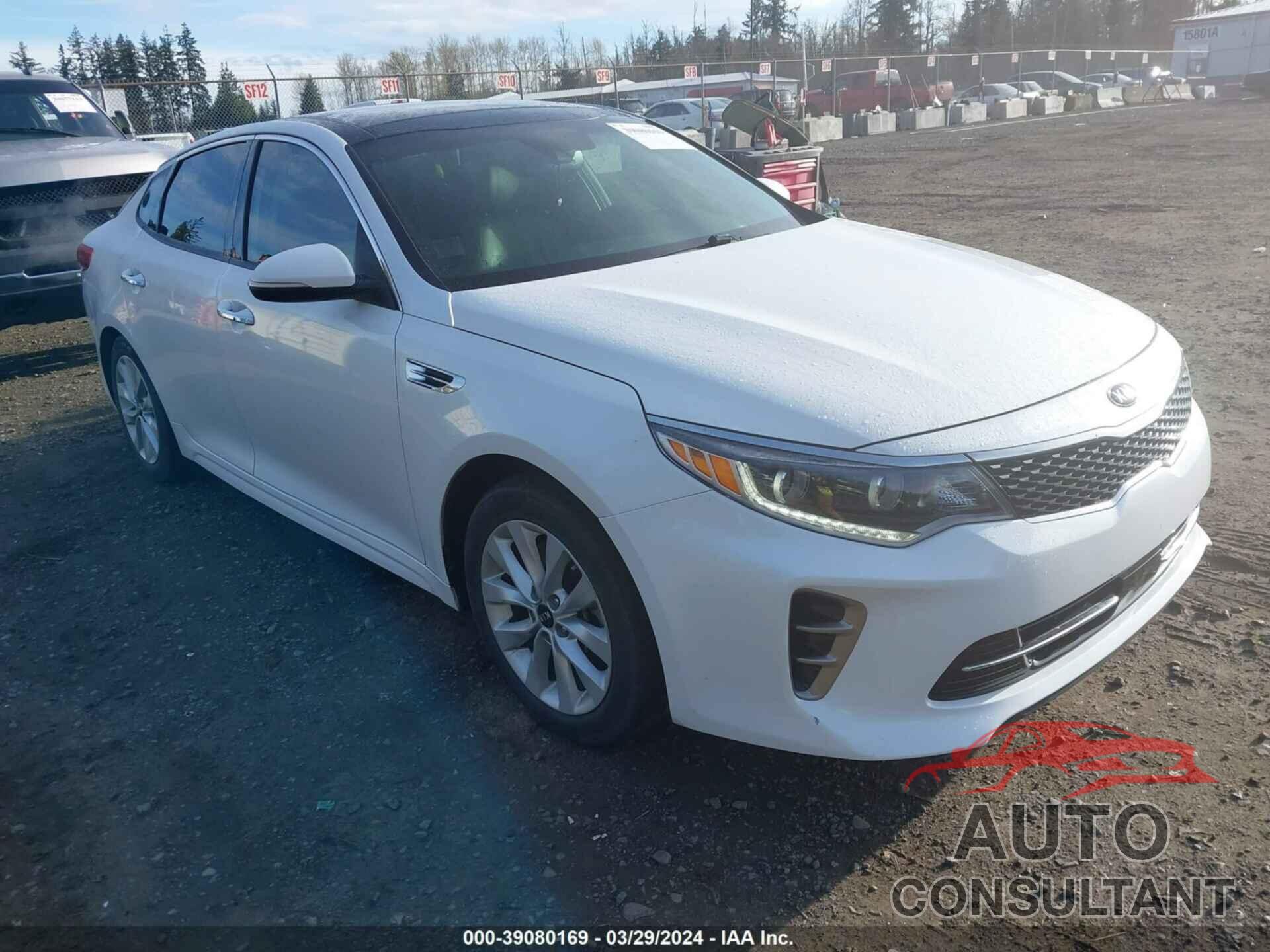 KIA OPTIMA 2017 - 5XXGU4L32HG151058