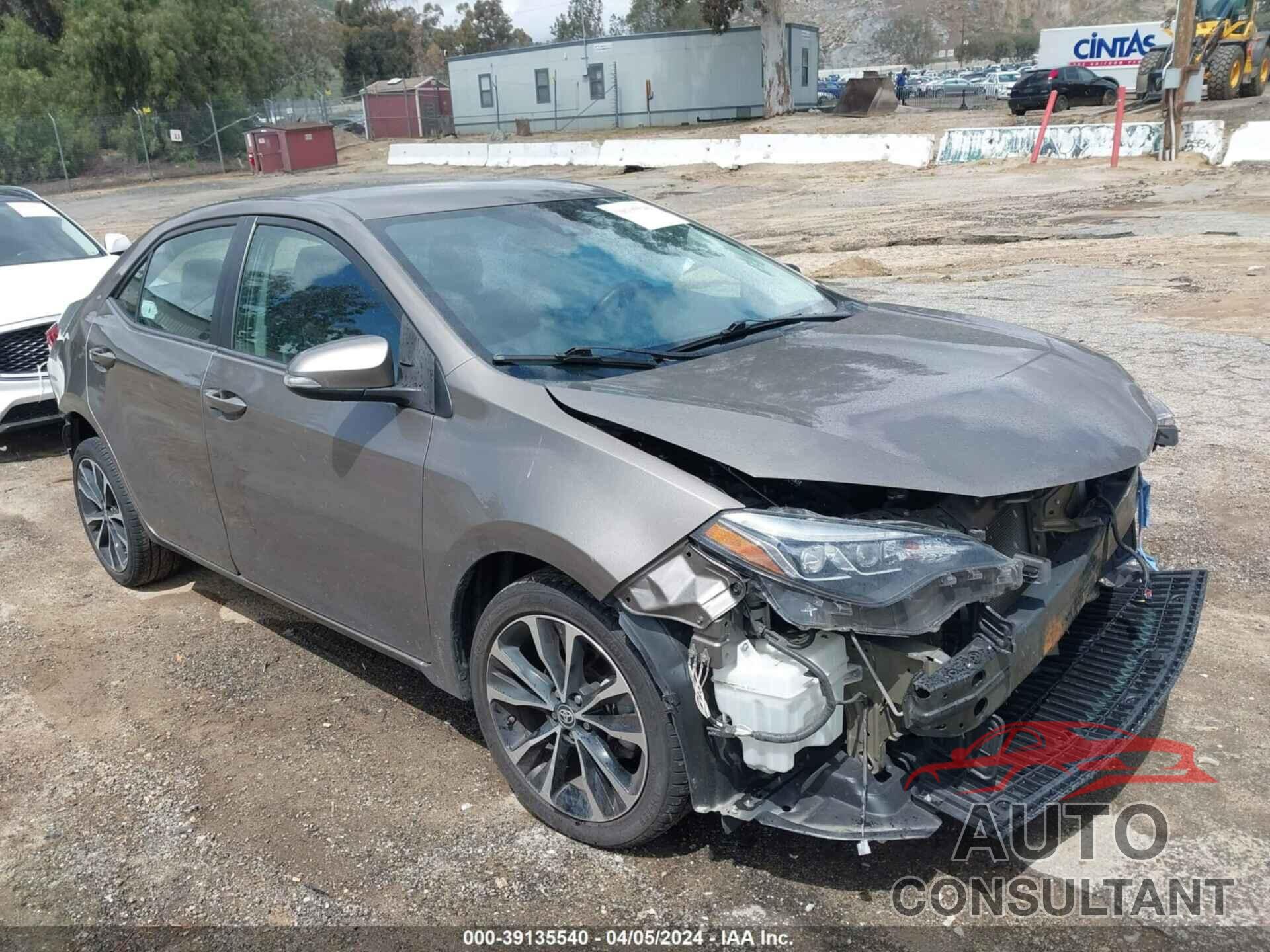 TOYOTA COROLLA 2018 - 5YFBURHE7JP838244