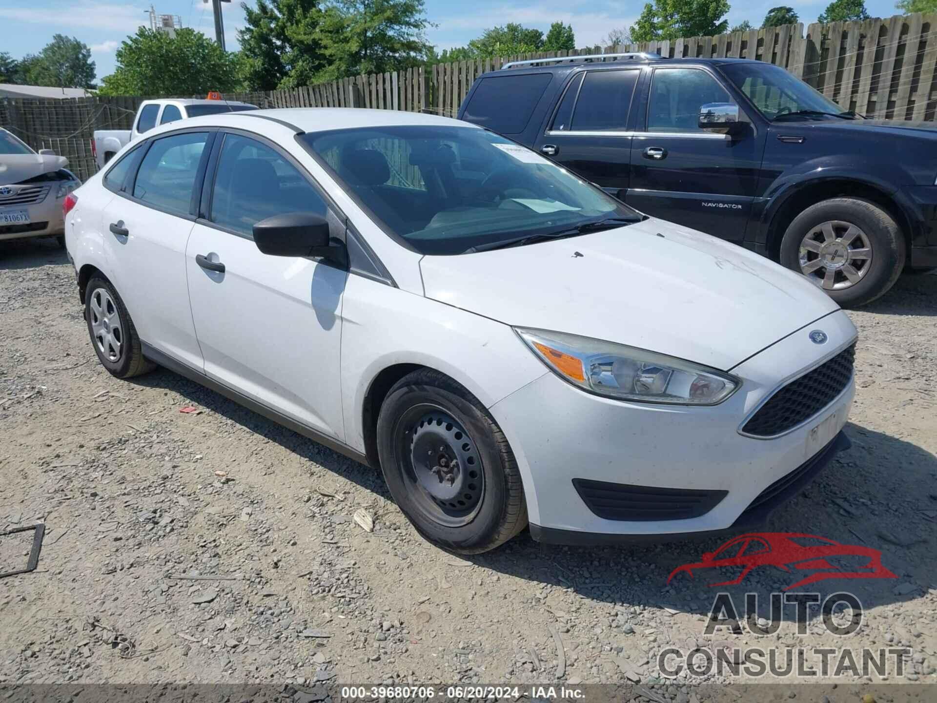 FORD FOCUS 2016 - 1FADP3E26GL402595